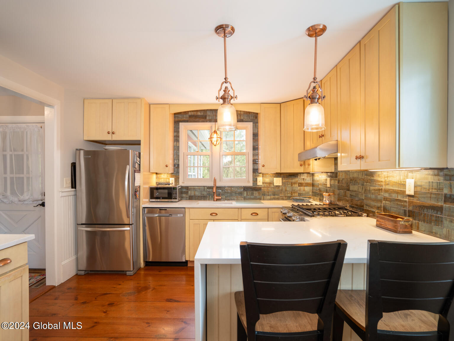 221 Fordham Road, Kinderhook, New York image 9