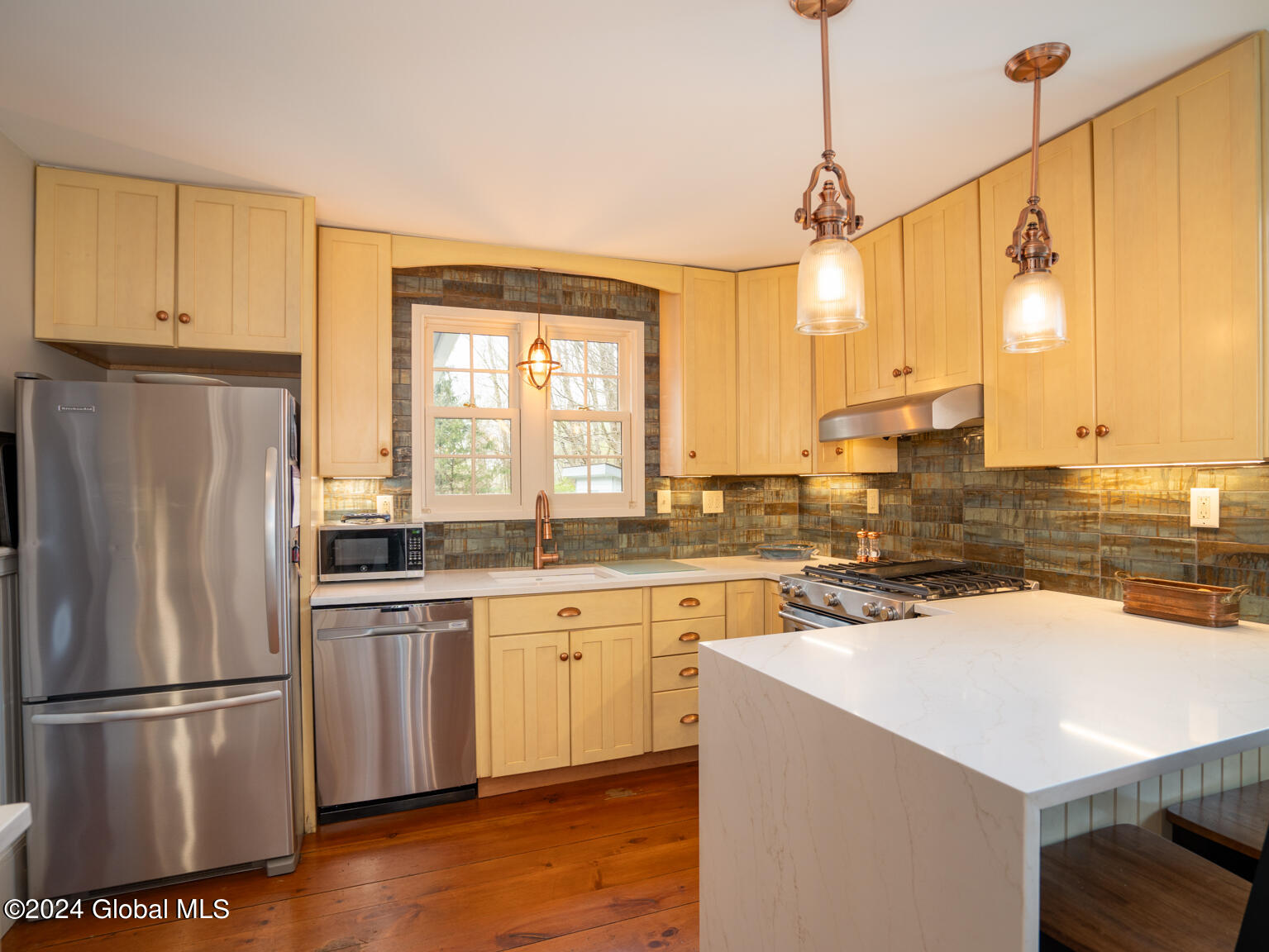221 Fordham Road, Kinderhook, New York image 8