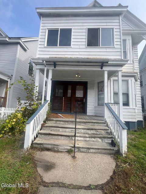 Photo of 224 5th Avenue Avenue, Troy, NY 12180 (MLS # 202531105)