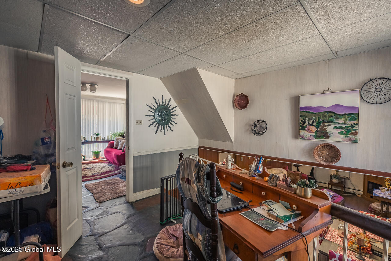 181 Upper Van Dyke Avenue, Amsterdam, New York image 25