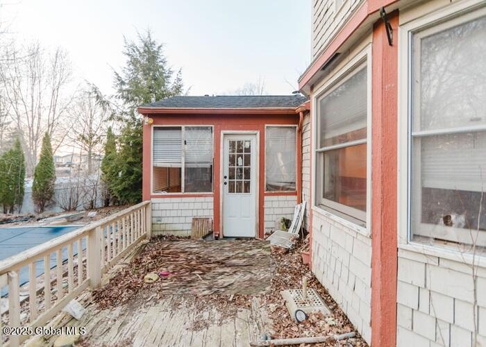 8244 Coconut Tree Drive, Liverpool, New York image 4