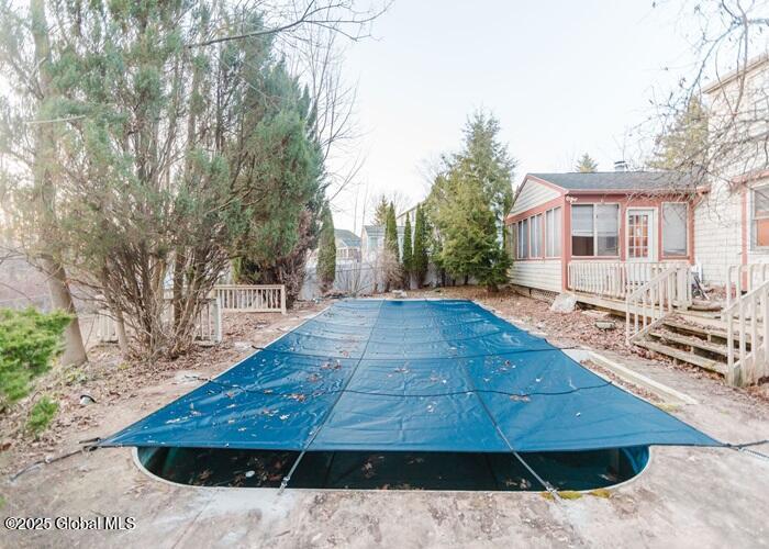8244 Coconut Tree Drive, Liverpool, New York image 6