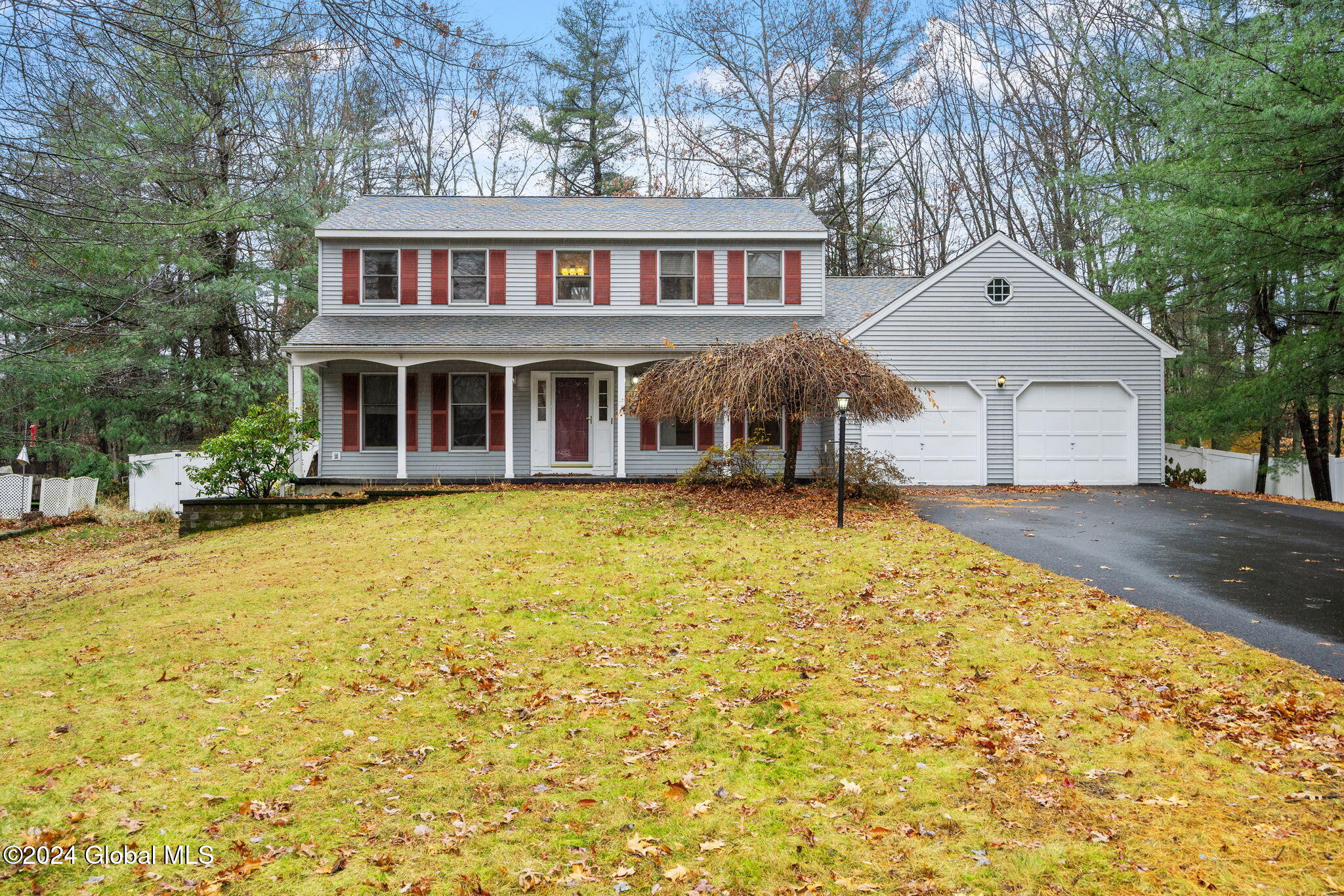 411 Danna Joelle Drive, Guilderland, New York image 1