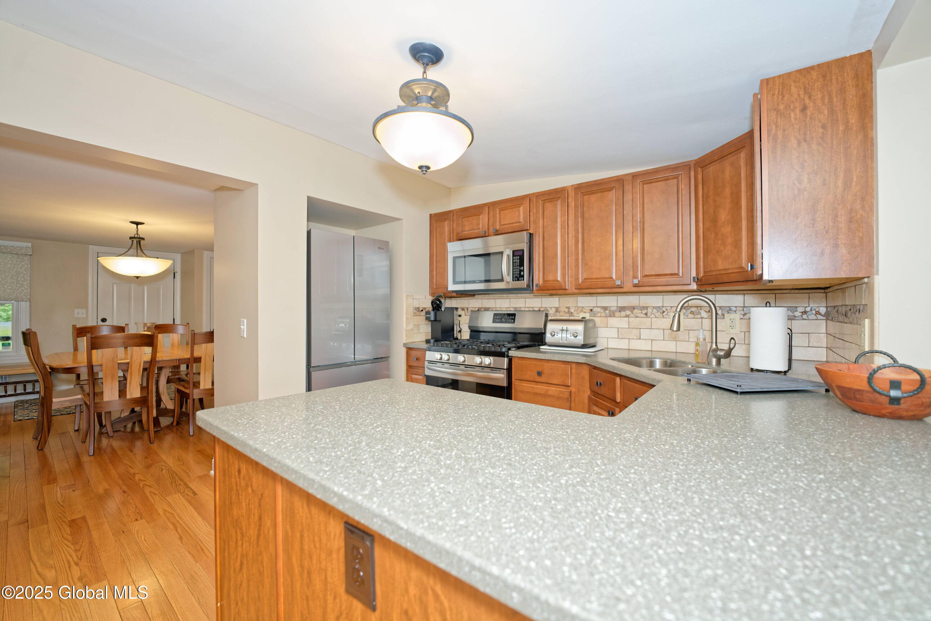 407 Lakeview Road, Broadalbin, New York image 14