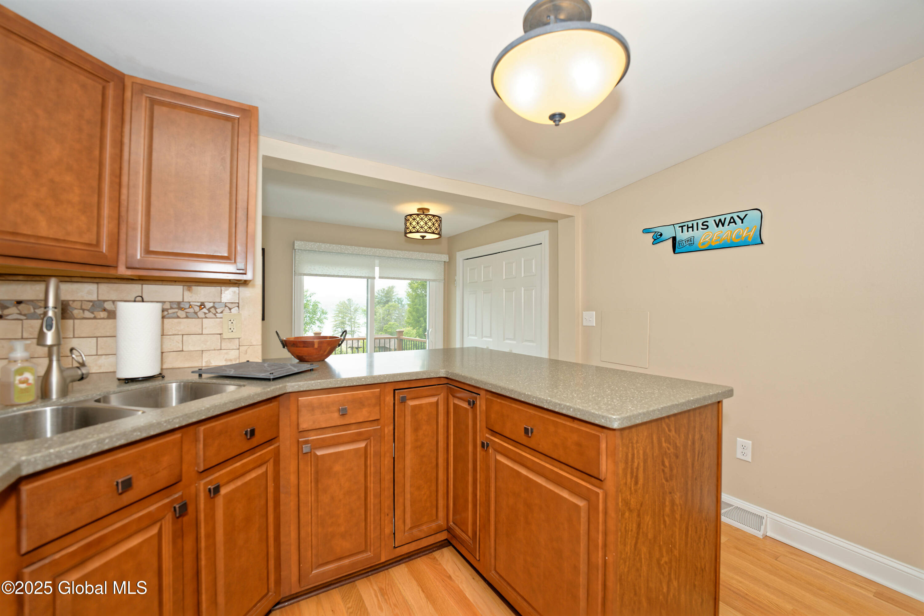 407 Lakeview Road, Broadalbin, New York image 15