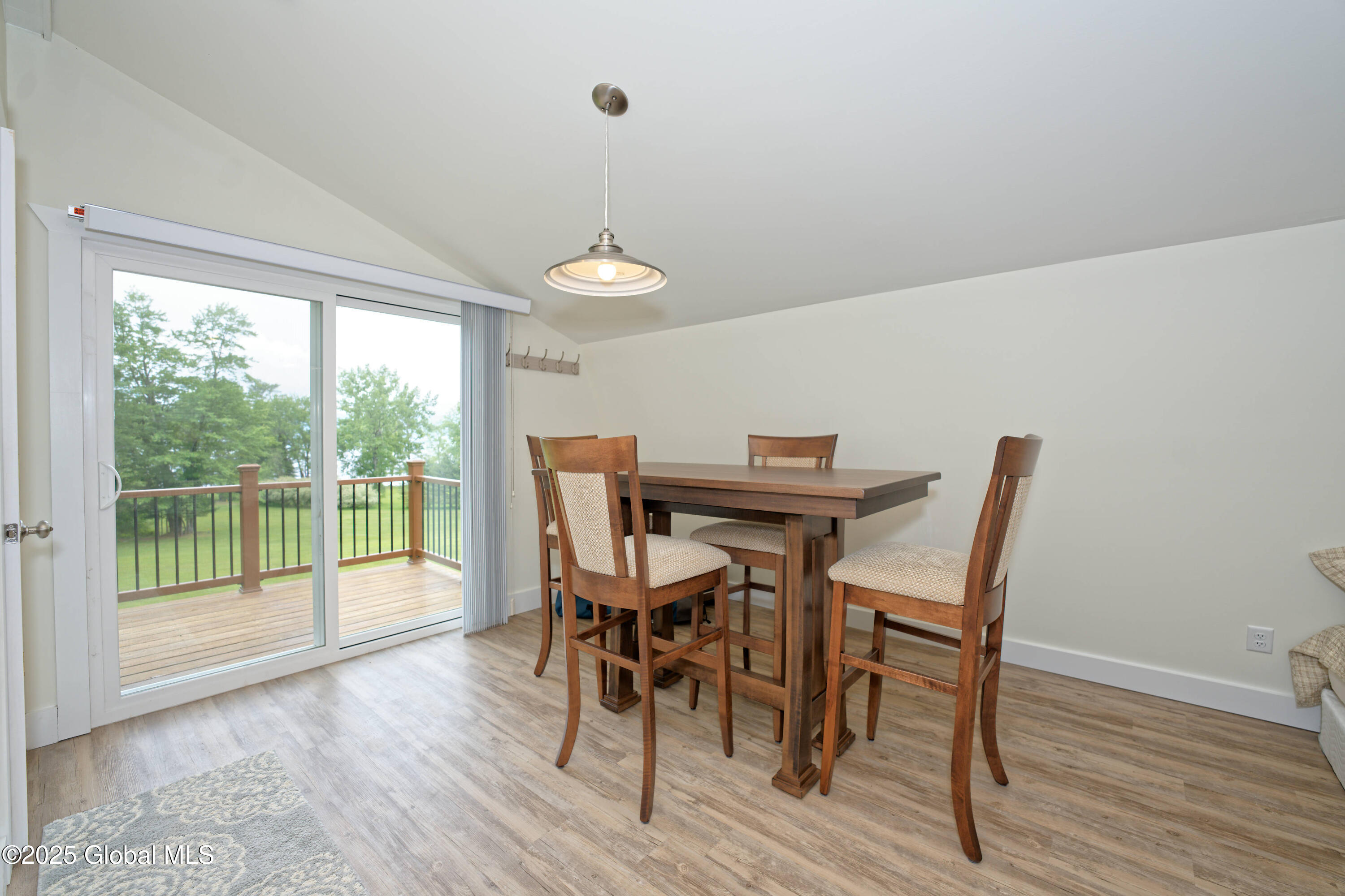 407 Lakeview Road, Broadalbin, New York image 43