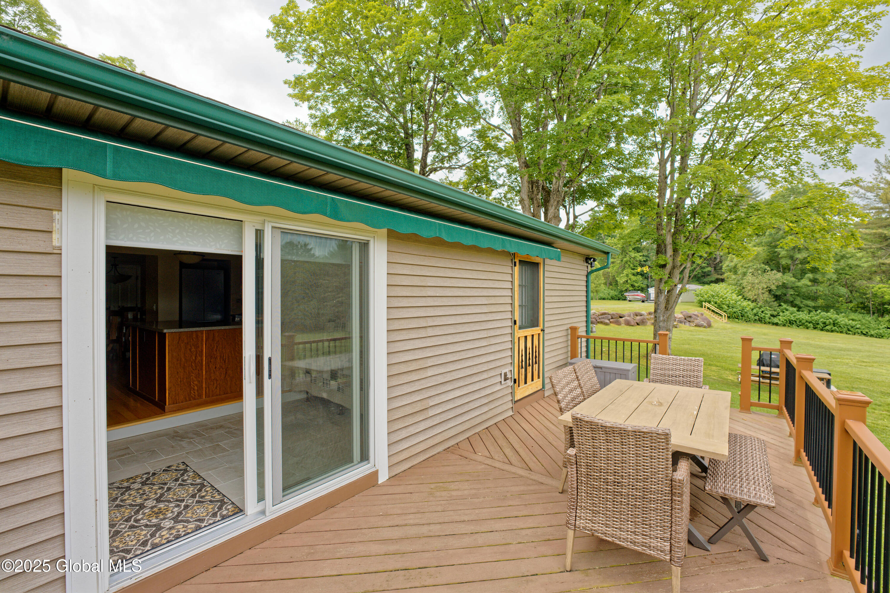 407 Lakeview Road, Broadalbin, New York image 32