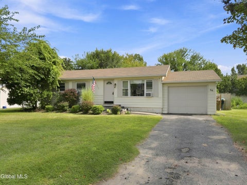 Photo of 86 Jefferson Street, Saratoga Springs, NY 12866 (MLS # 202626097)