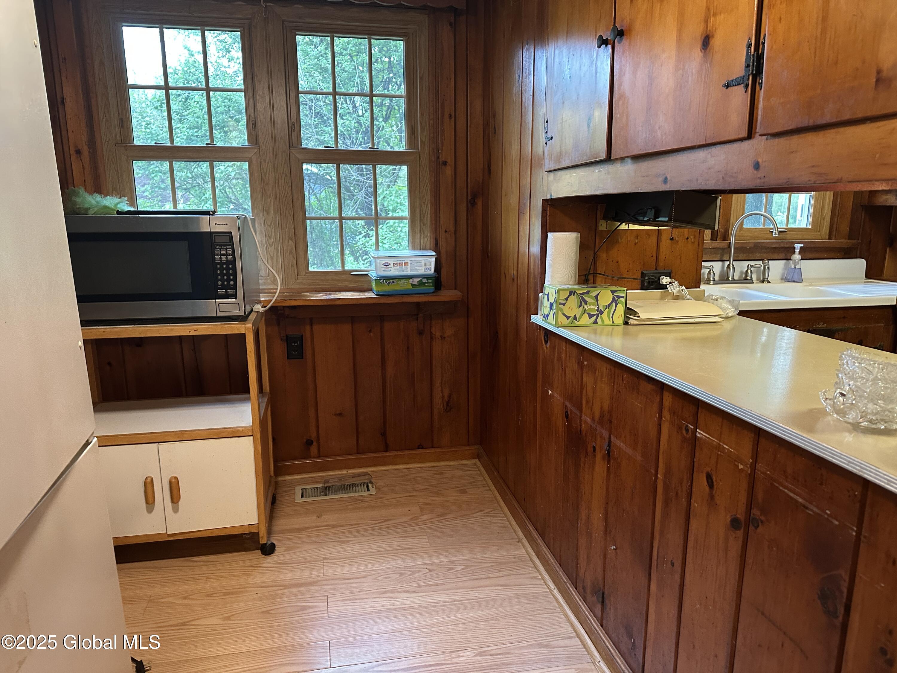 1004 Hatlee Road, Ballston Lake, New York image 31