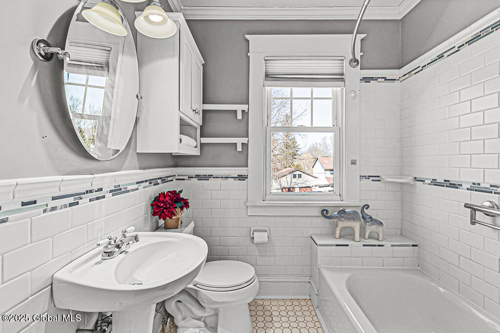 87 Mcmaster Street, Ballston Spa, New York image 27