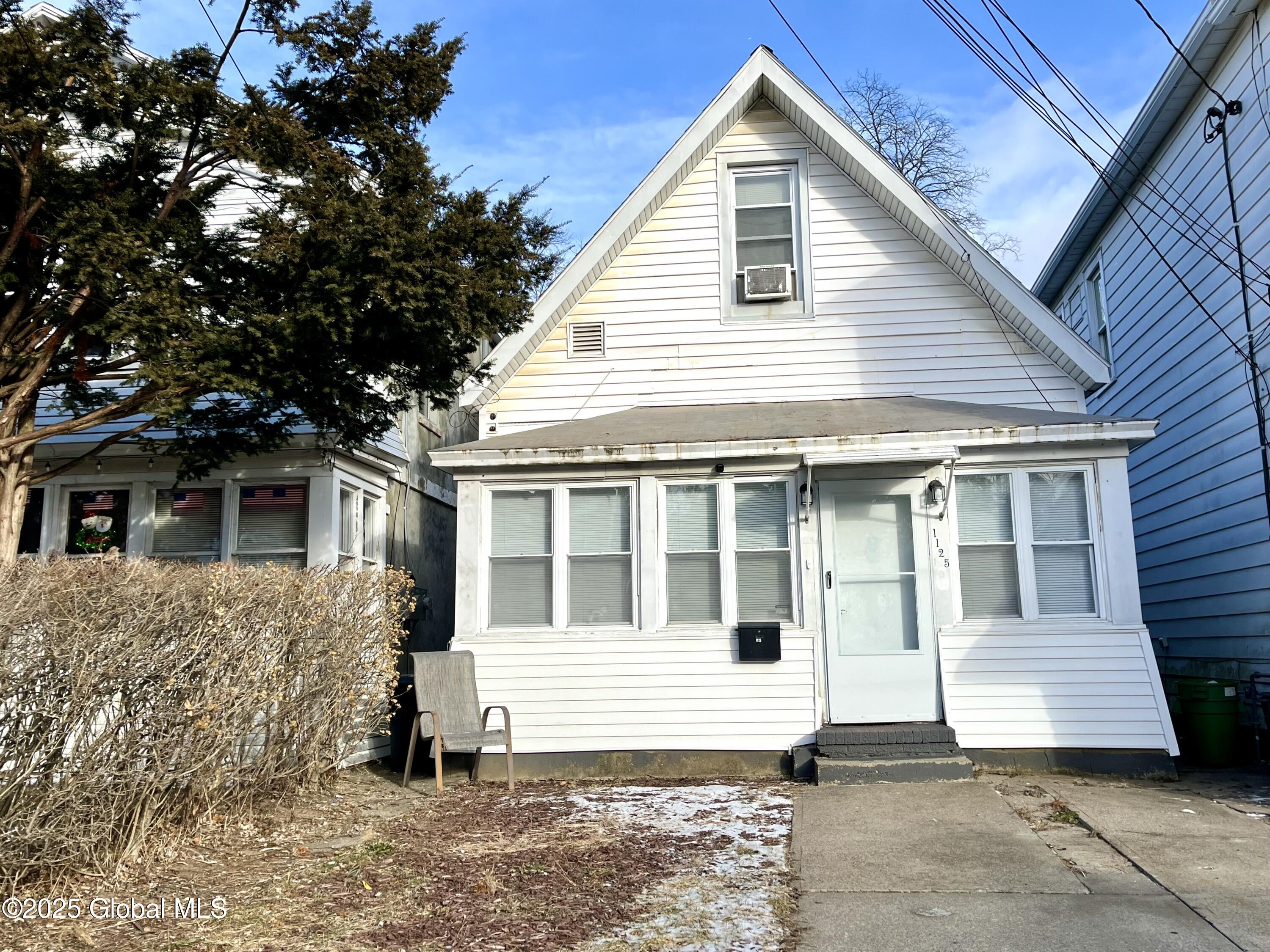 1125 Cutler Street, Schenectady, New York image 2