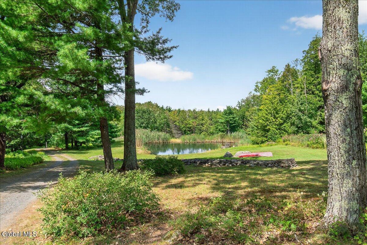 Averill Park, New York 12018, United States, 1 Bedroom Bedrooms, ,1 BathroomBathrooms,Residential,Active,202660