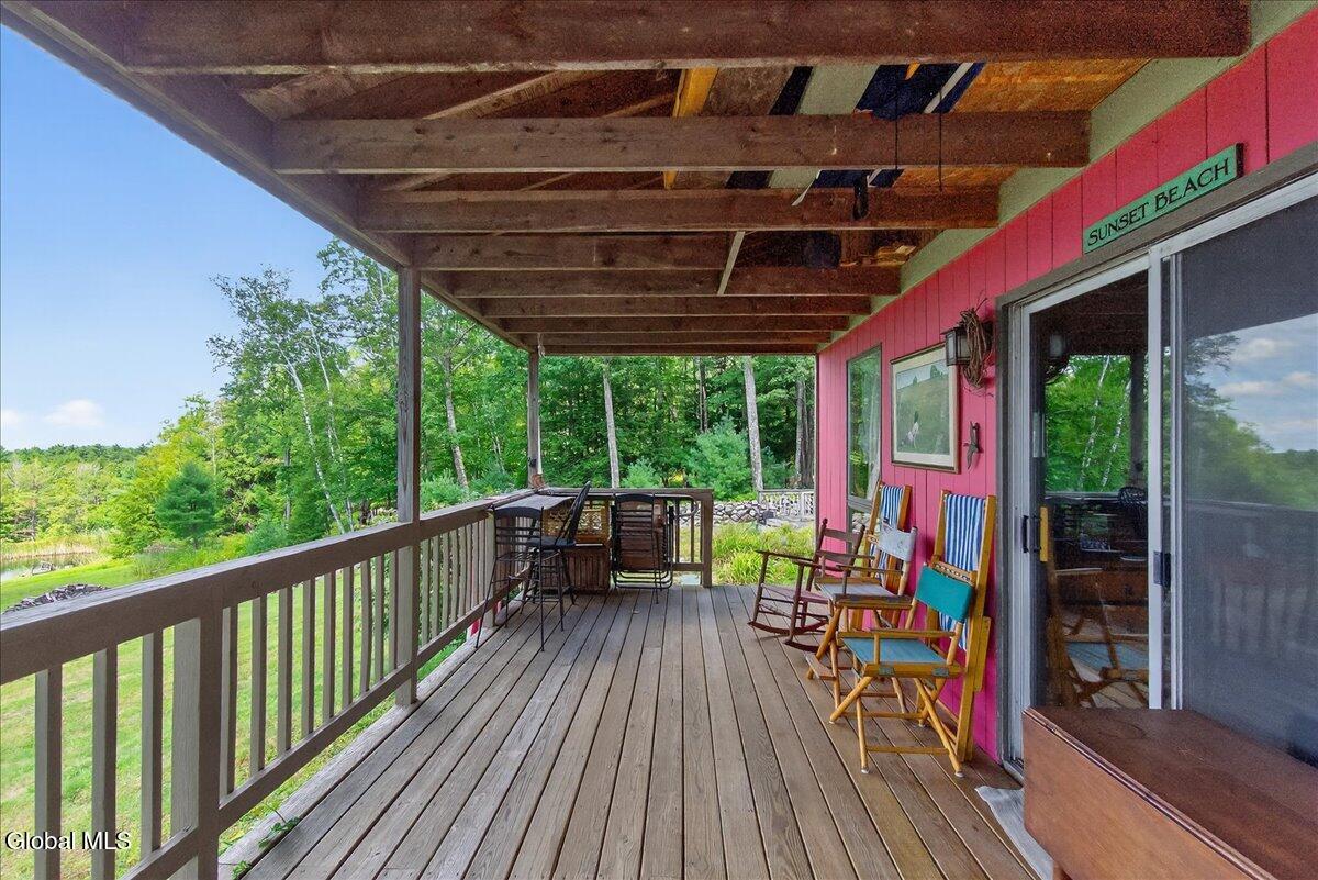 Averill Park, New York 12018, United States, 1 Bedroom Bedrooms, ,1 BathroomBathrooms,Residential,Active,202660