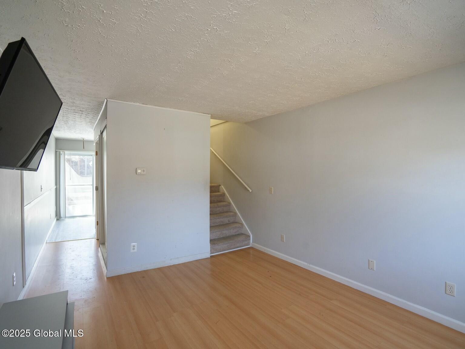 326j Cortland Street, Albany, New York image 2