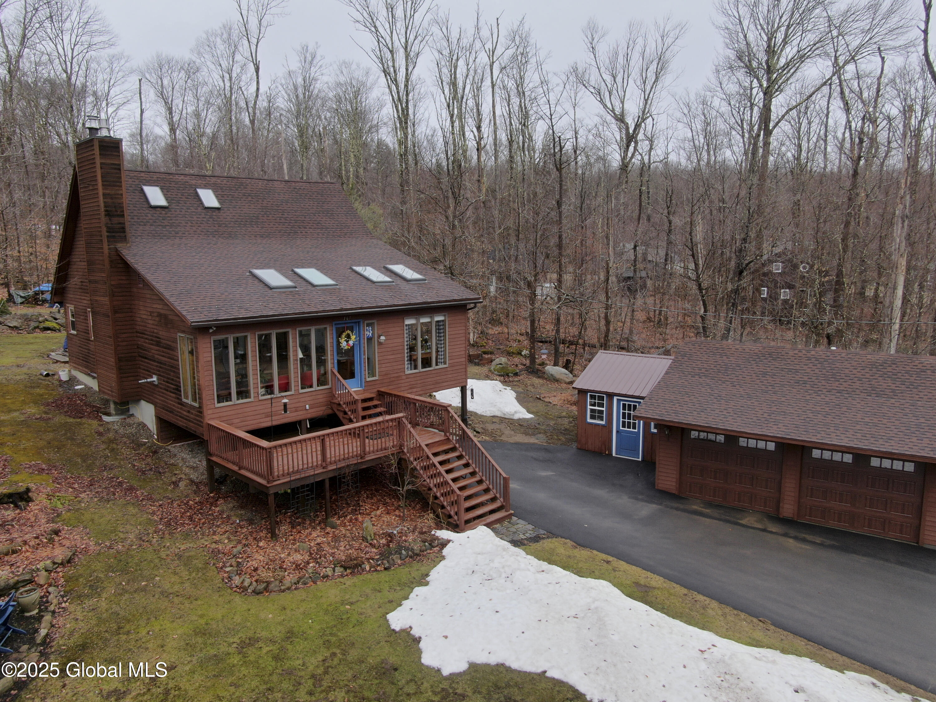 167 Maplewood Drive, Gloversville, New York image 3
