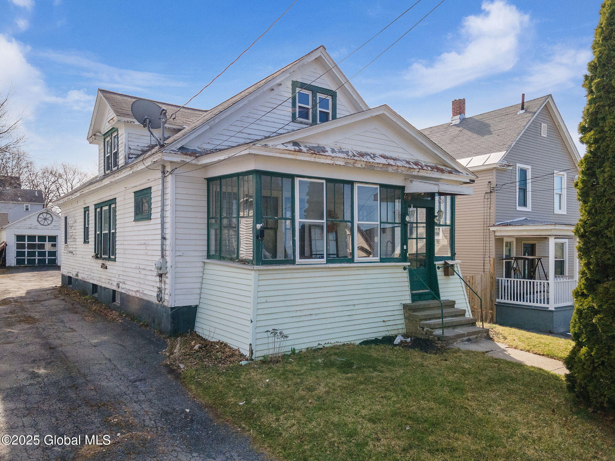 826 Raymond Street, Schenectady, New York image 1