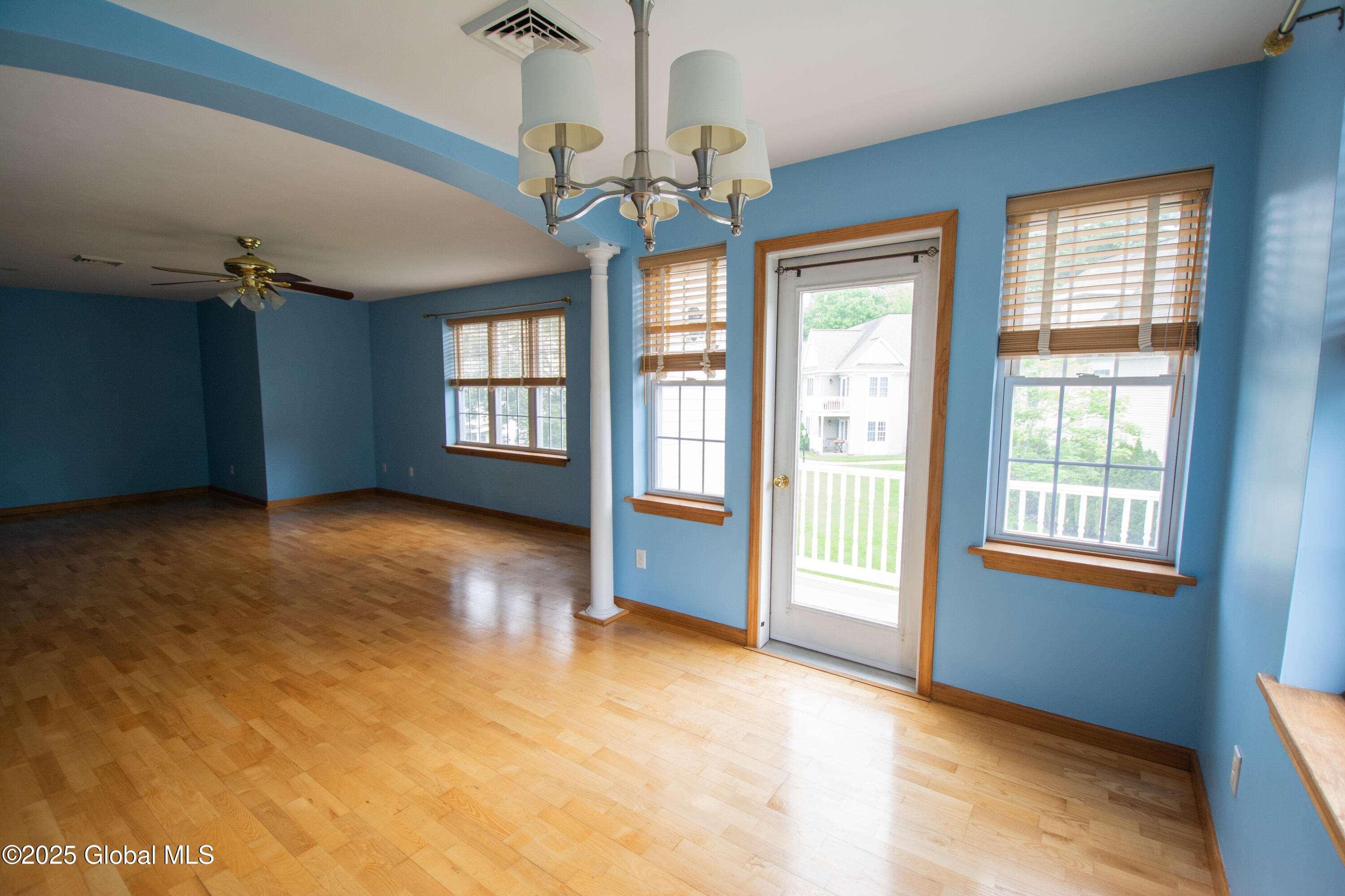 105 Mallards Pond Lane, Schenectady, New York image 6