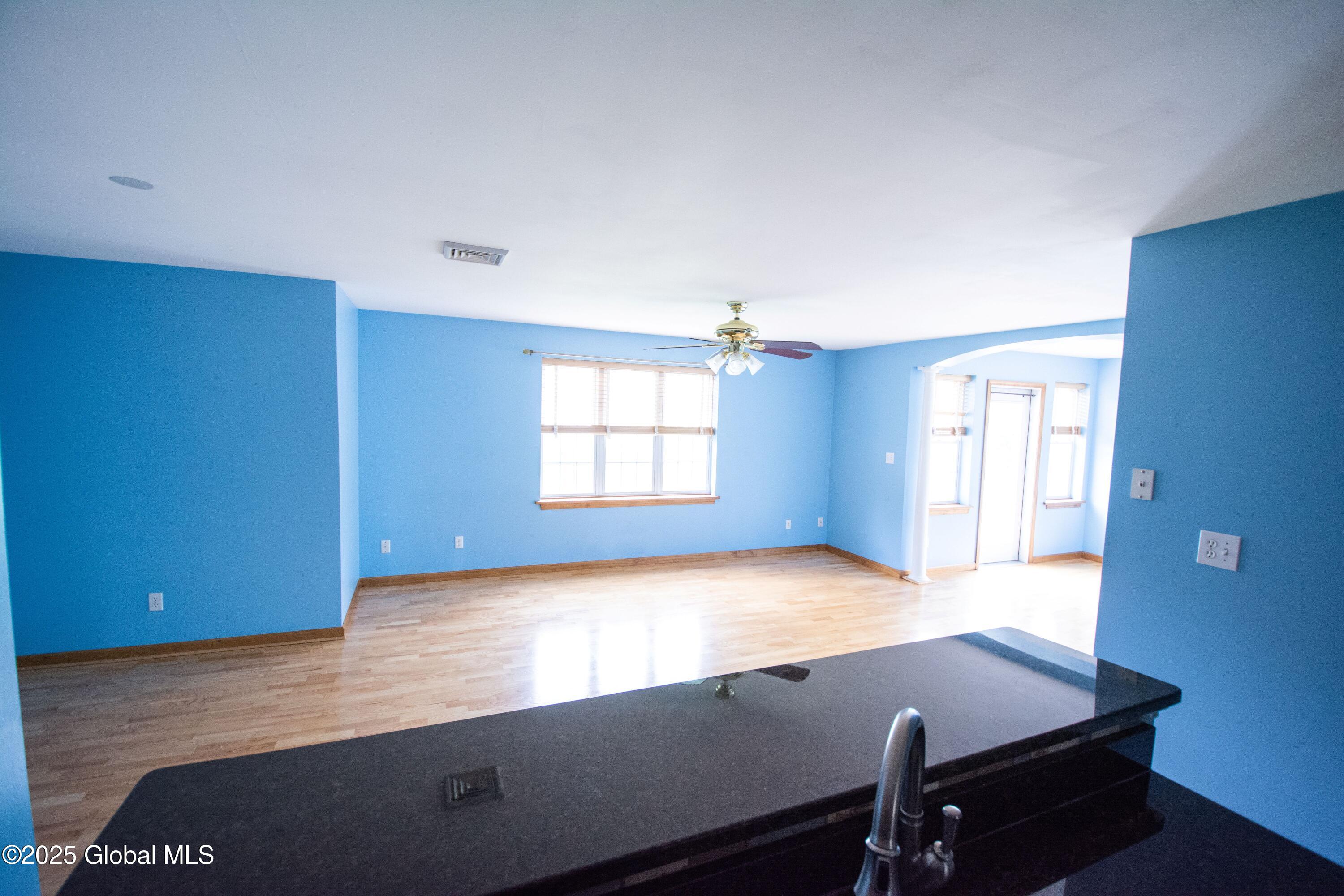 105 Mallards Pond Lane, Schenectady, New York image 3