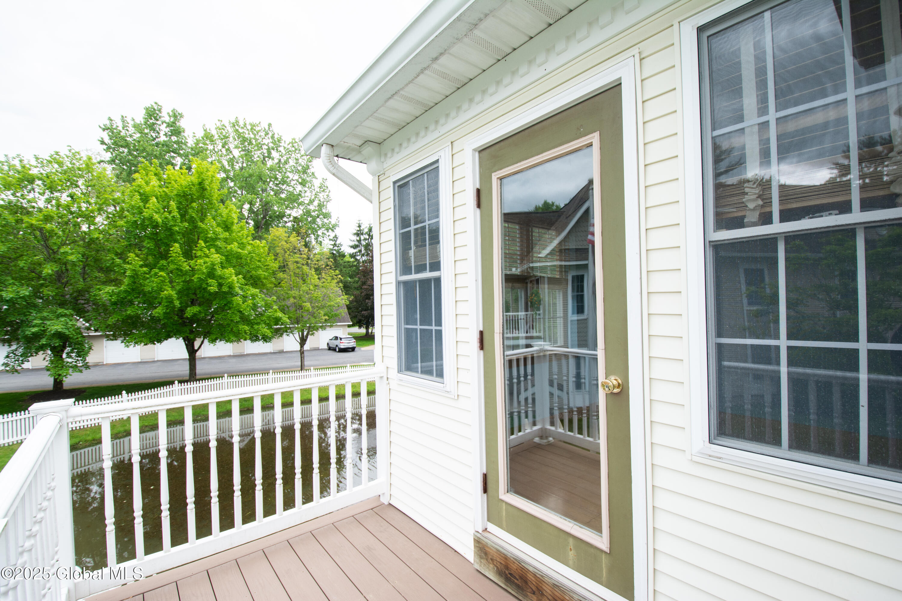 105 Mallards Pond Lane, Schenectady, New York image 17