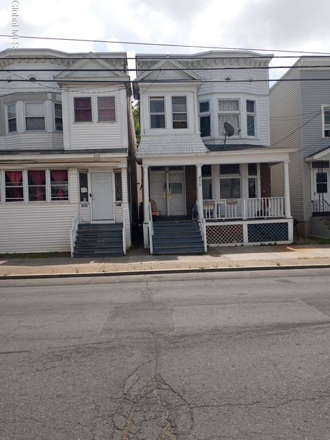 Photo of 211 N Allen Street, Albany, NY 12206 (MLS # 202613276)