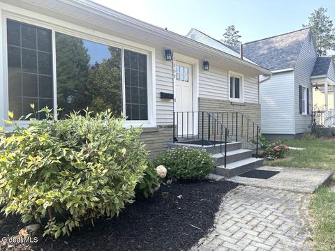 Photo of 1369 Baker Avenue, Schenectady, NY 12309 (MLS # 202523522)