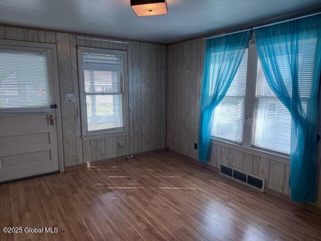 Albany, New York 12205, United States, 2 Bedrooms Bedrooms, ,1 BathroomBathrooms,Residential,Pending,150867