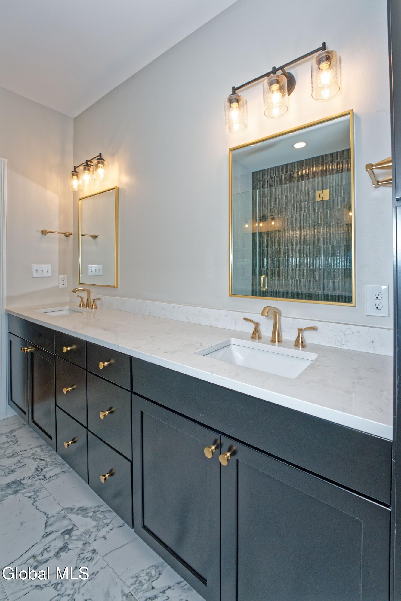 Saratoga Springs, New York 12866, United States, 4 Bedrooms Bedrooms, ,3 BathroomsBathrooms,Residential,Active,249986