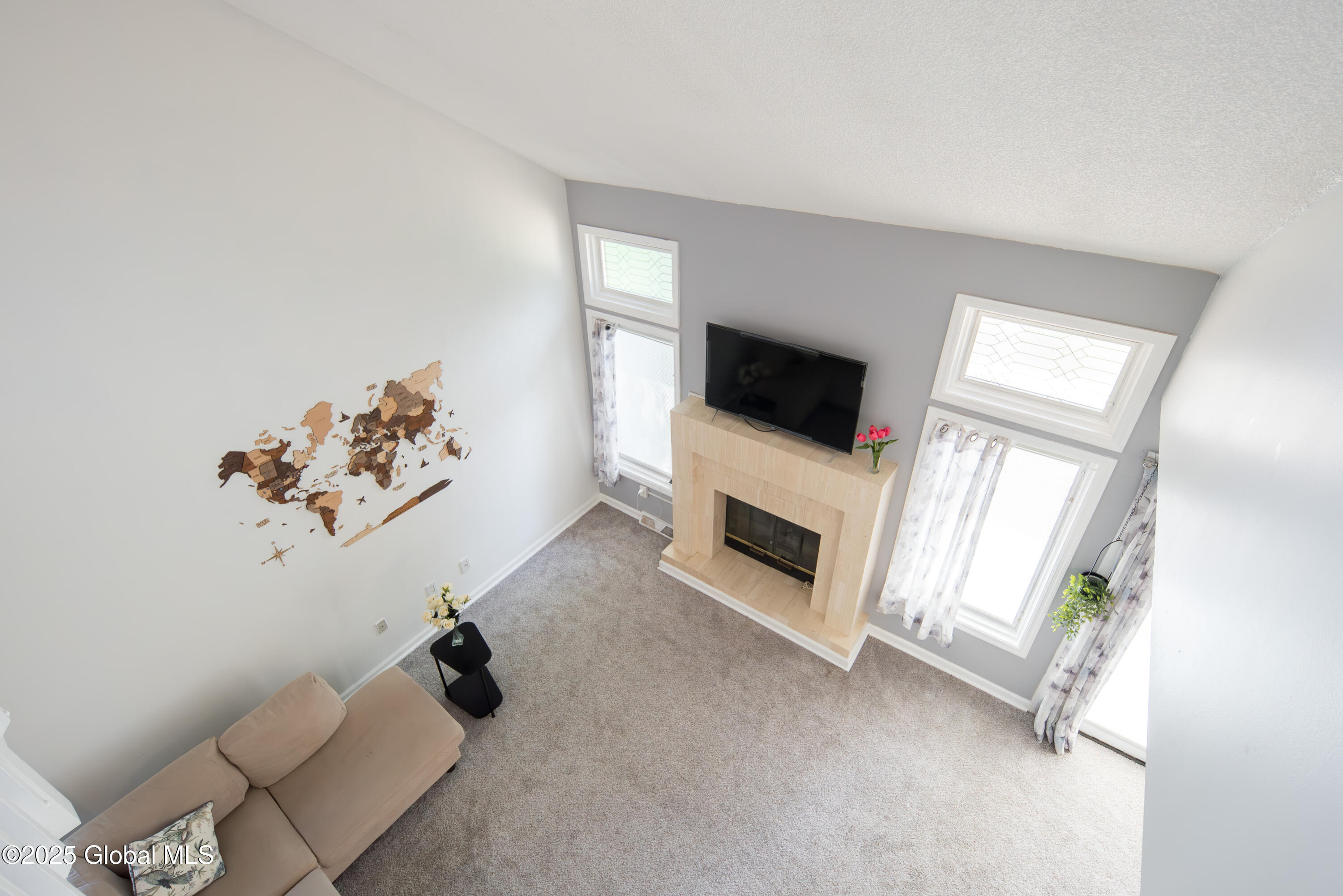 13 Eton Drive, Slingerlands, New York image 36