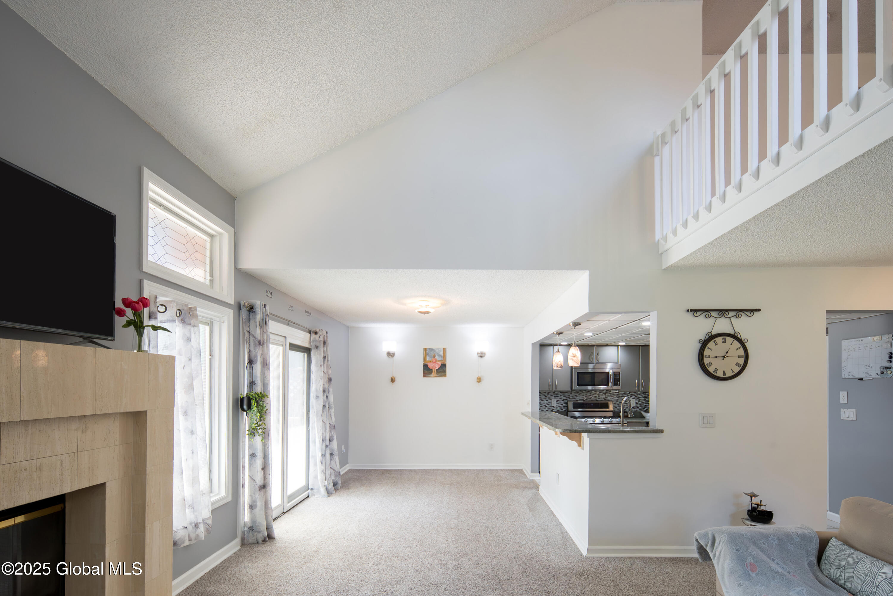 13 Eton Drive, Slingerlands, New York image 5