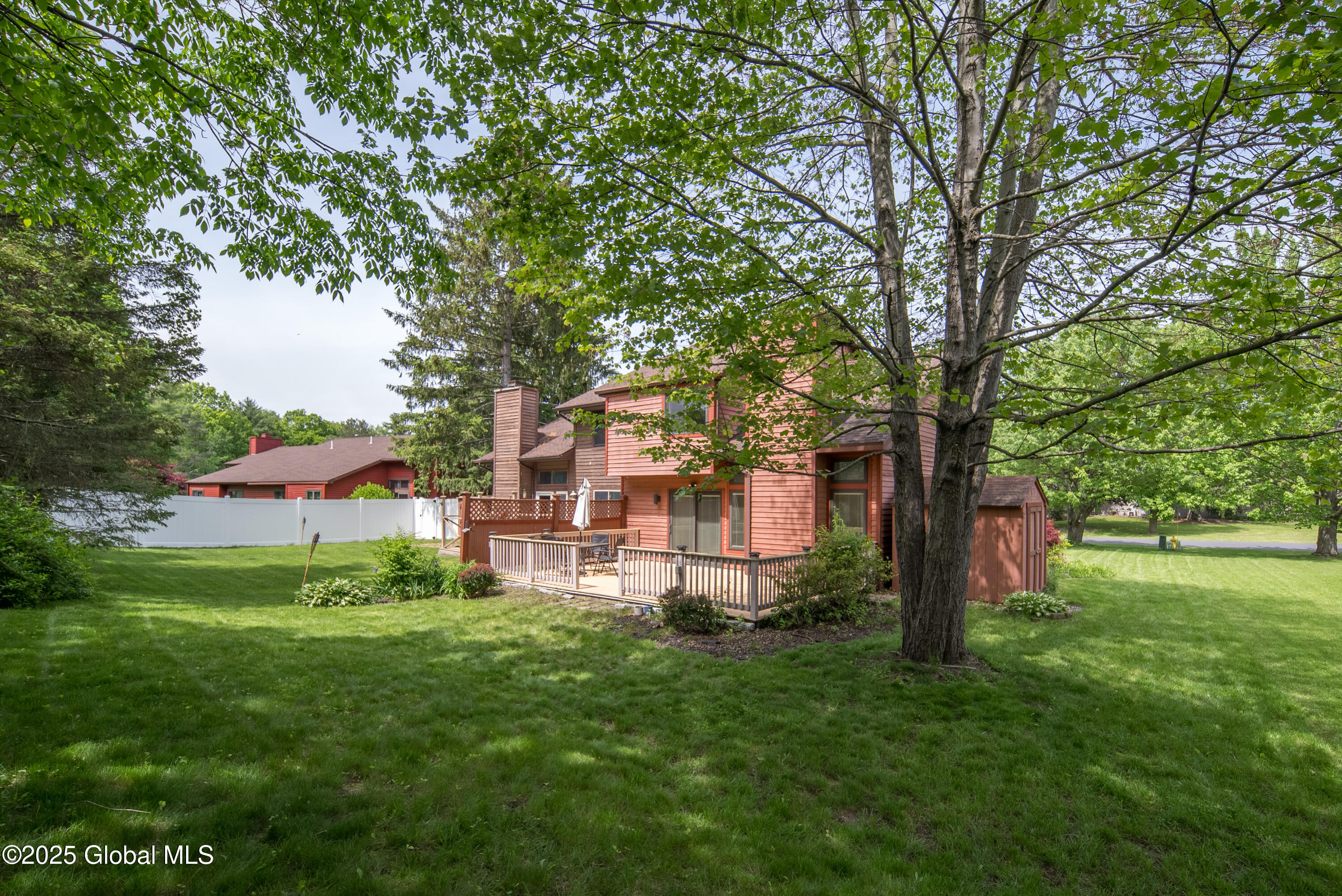 13 Eton Drive, Slingerlands, New York image 46