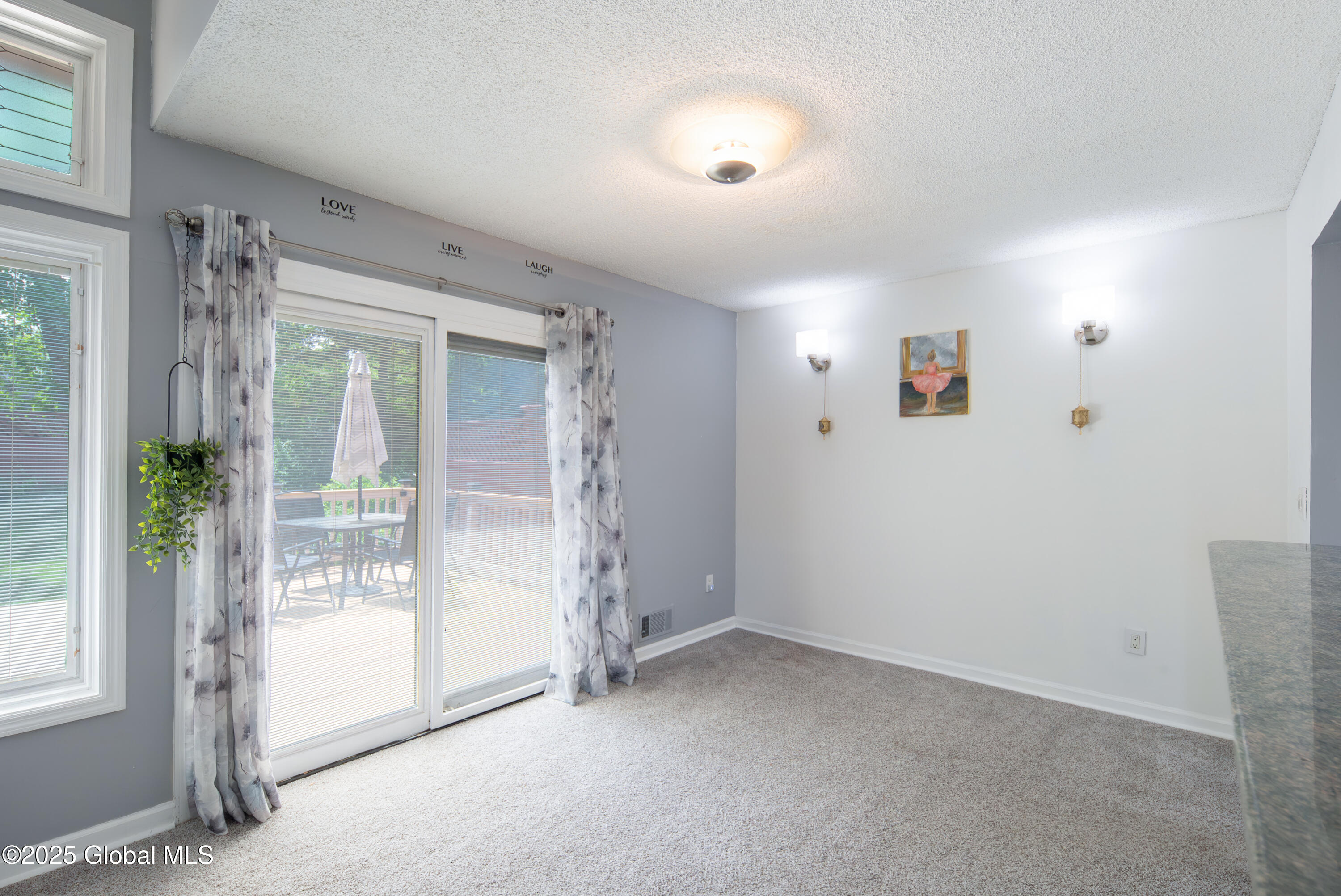 13 Eton Drive, Slingerlands, New York image 12
