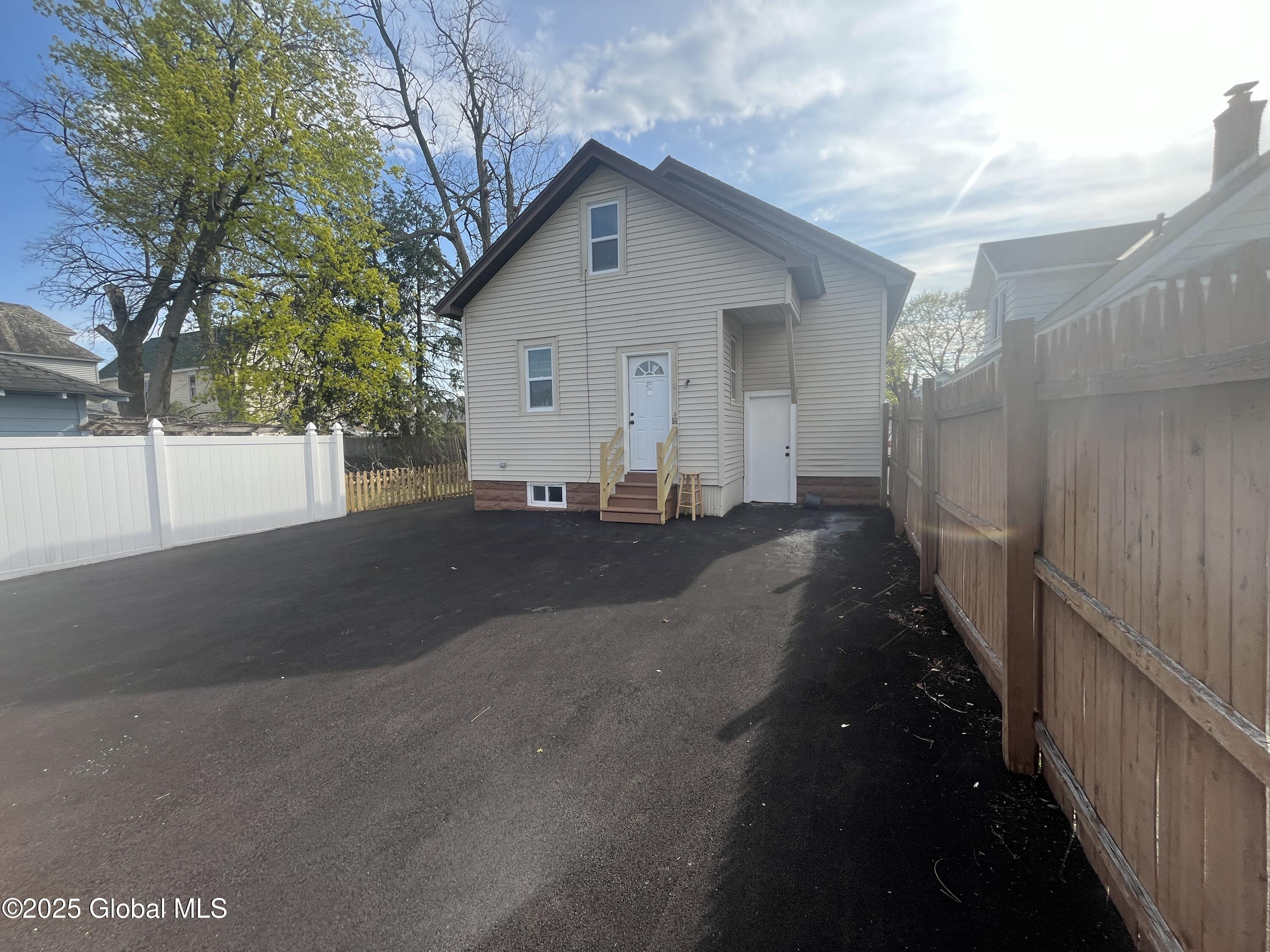 1441 Richard Street, Schenectady, New York image 27