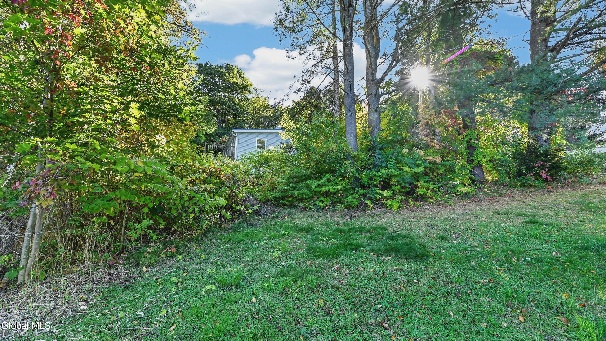 9 Hillcrest Avenue