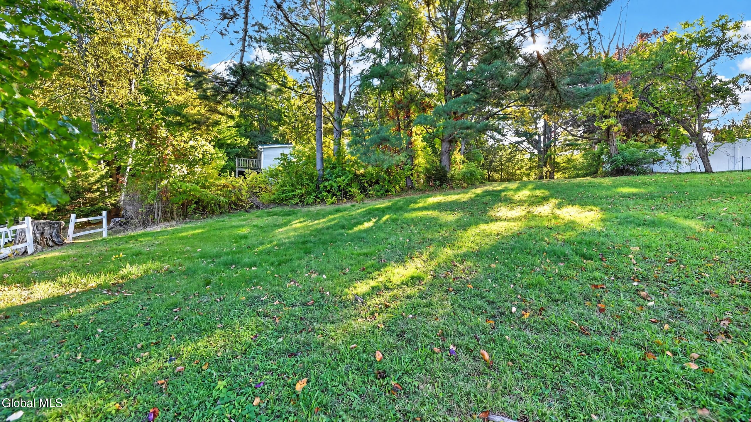 9 Hillcrest Avenue