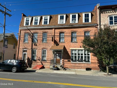 Photo of 100 S Main Street, Castleton On Hudson, NY 12033 (MLS # 202527560)