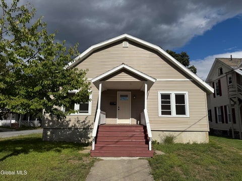 Photo for 173 Bay Street