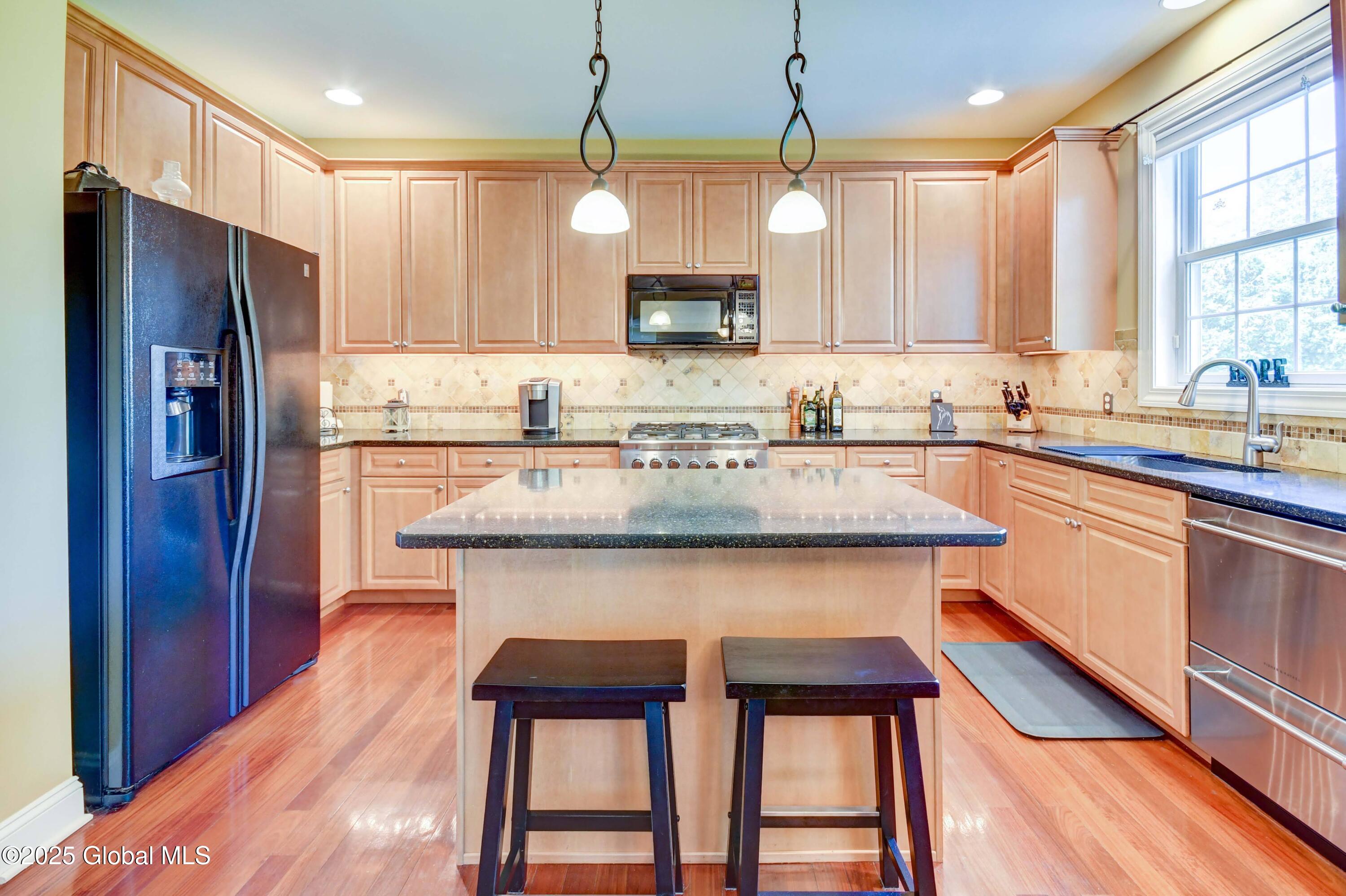 33 Joyous Lane, Glenville, New York image 37