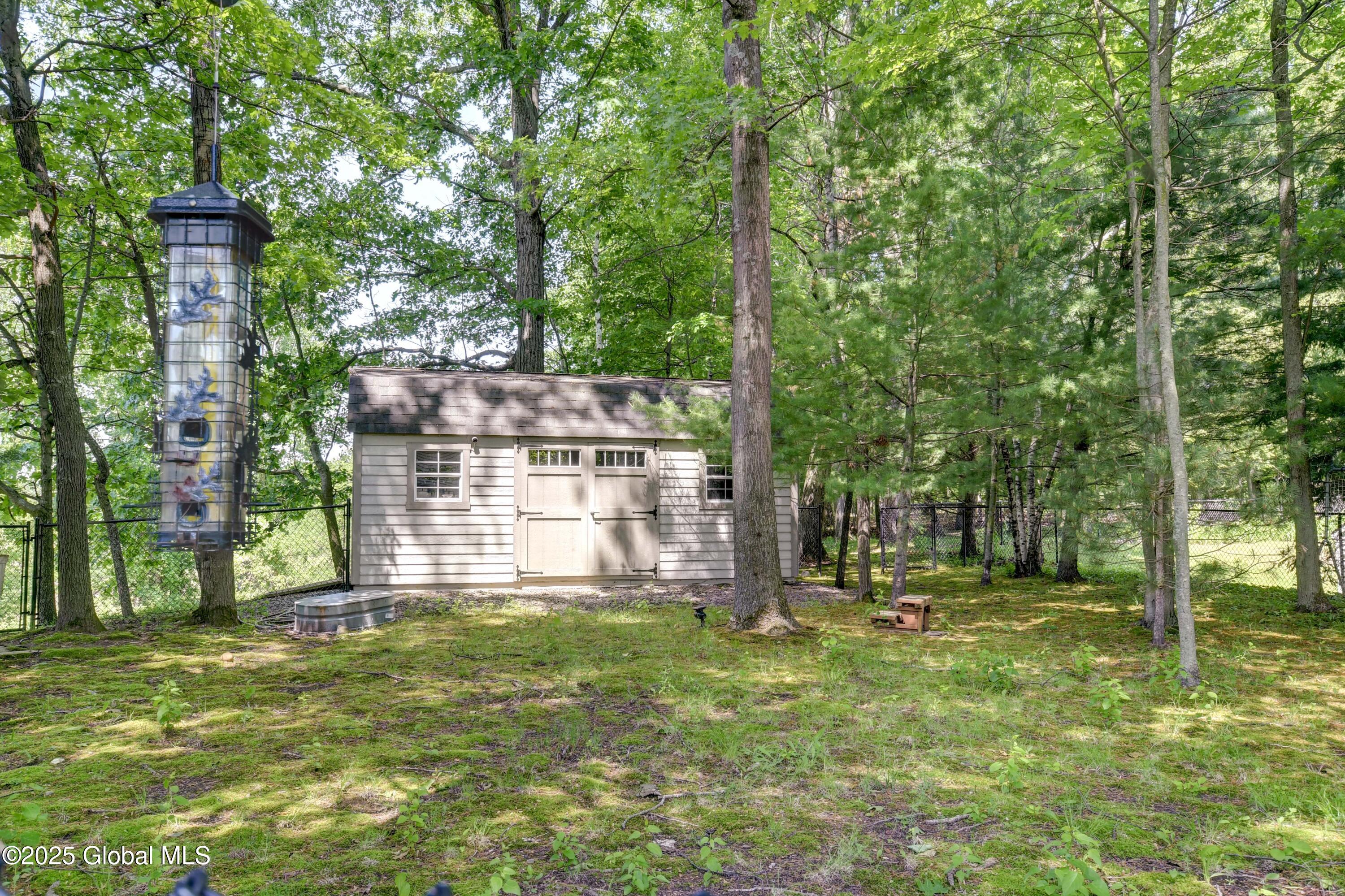 33 Joyous Lane, Glenville, New York image 24