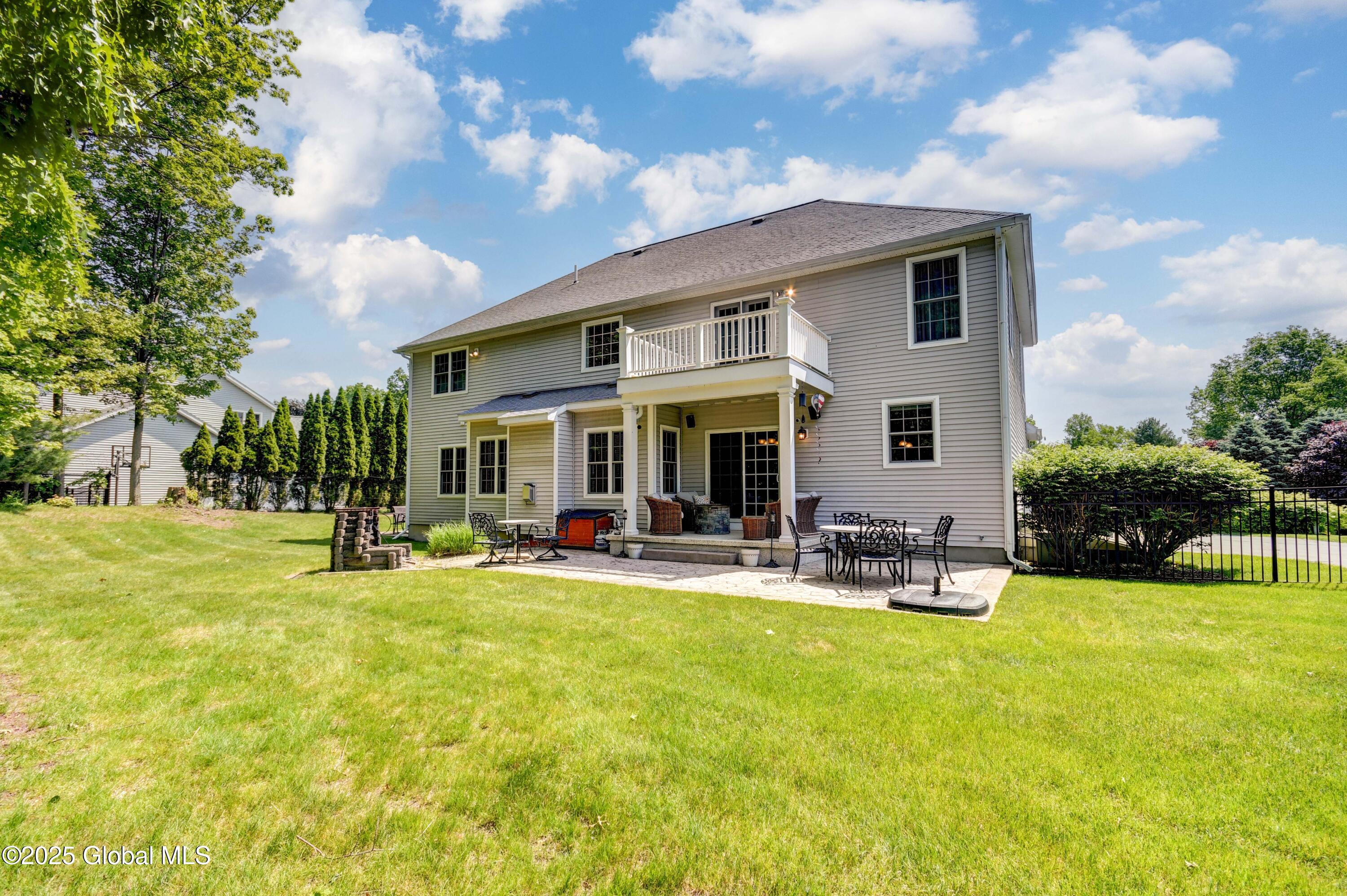 33 Joyous Lane, Glenville, New York image 5