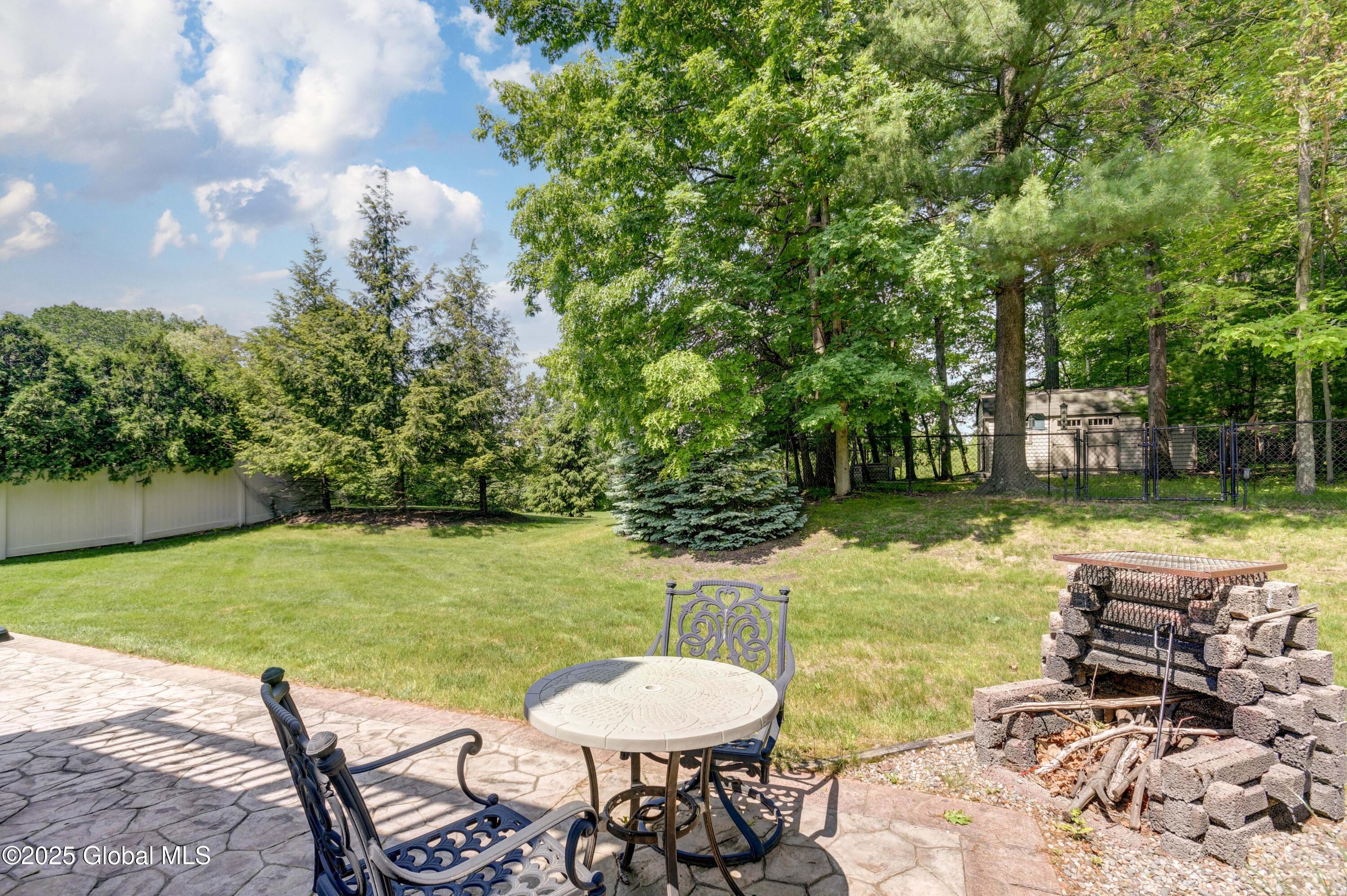 33 Joyous Lane, Glenville, New York image 14