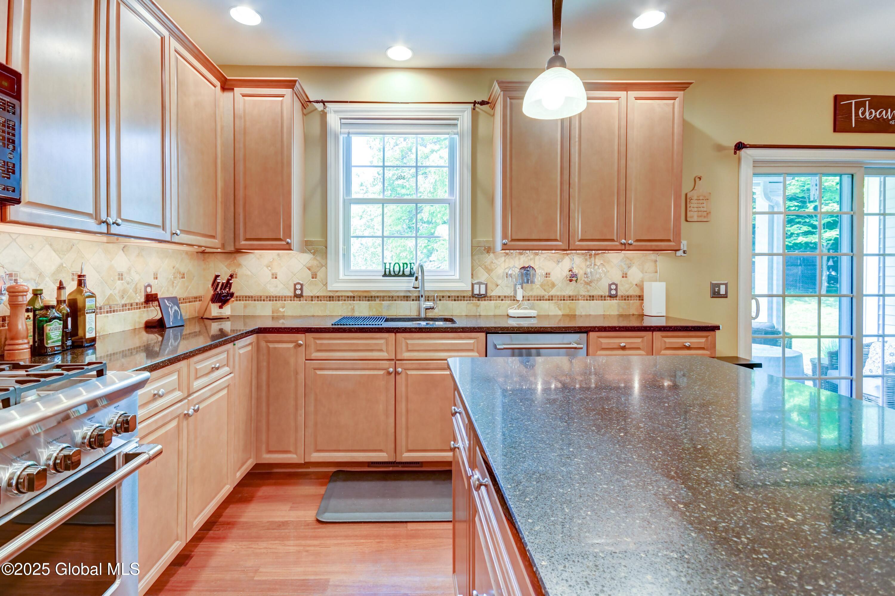 33 Joyous Lane, Glenville, New York image 36