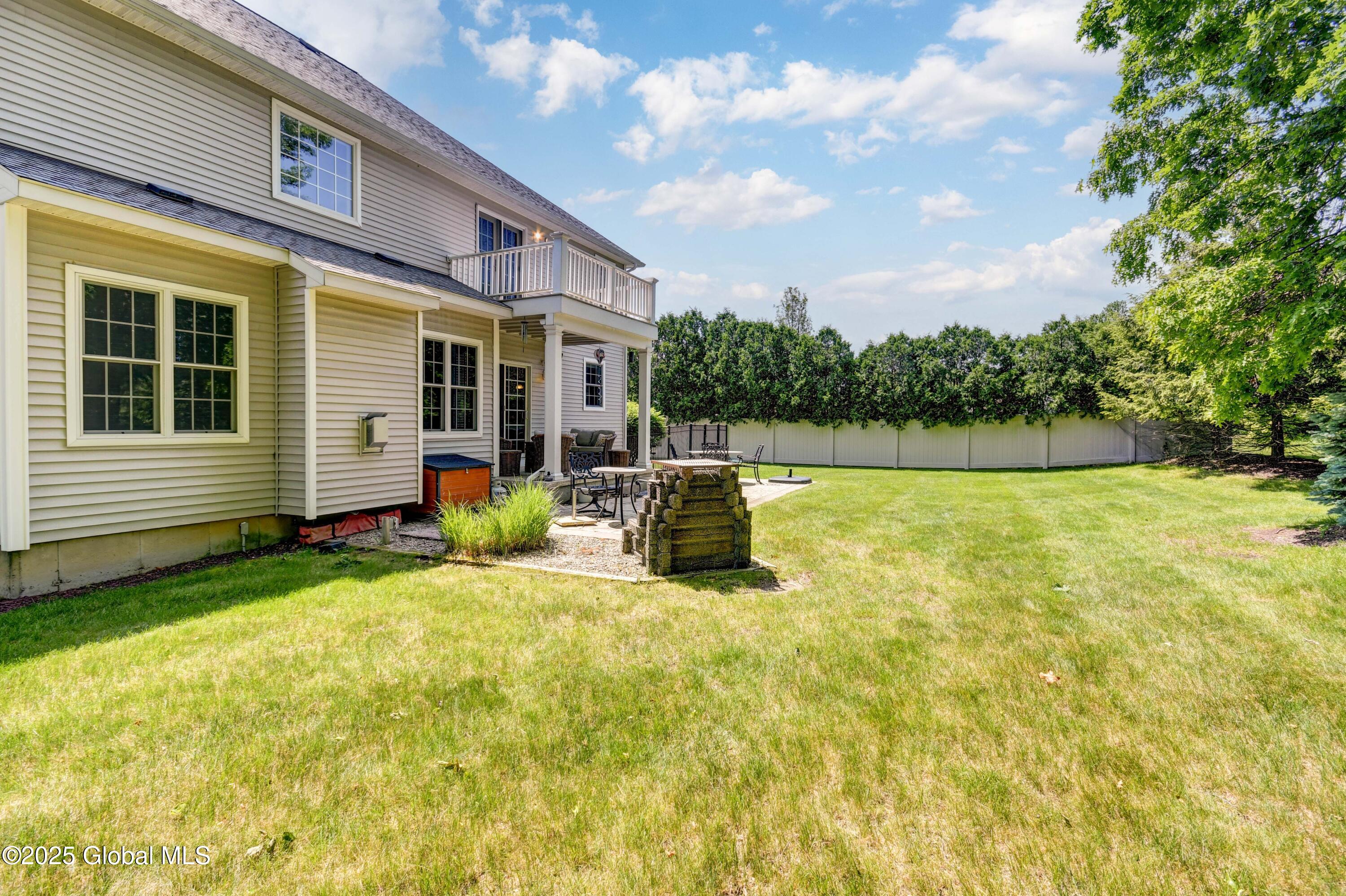 33 Joyous Lane, Glenville, New York image 17
