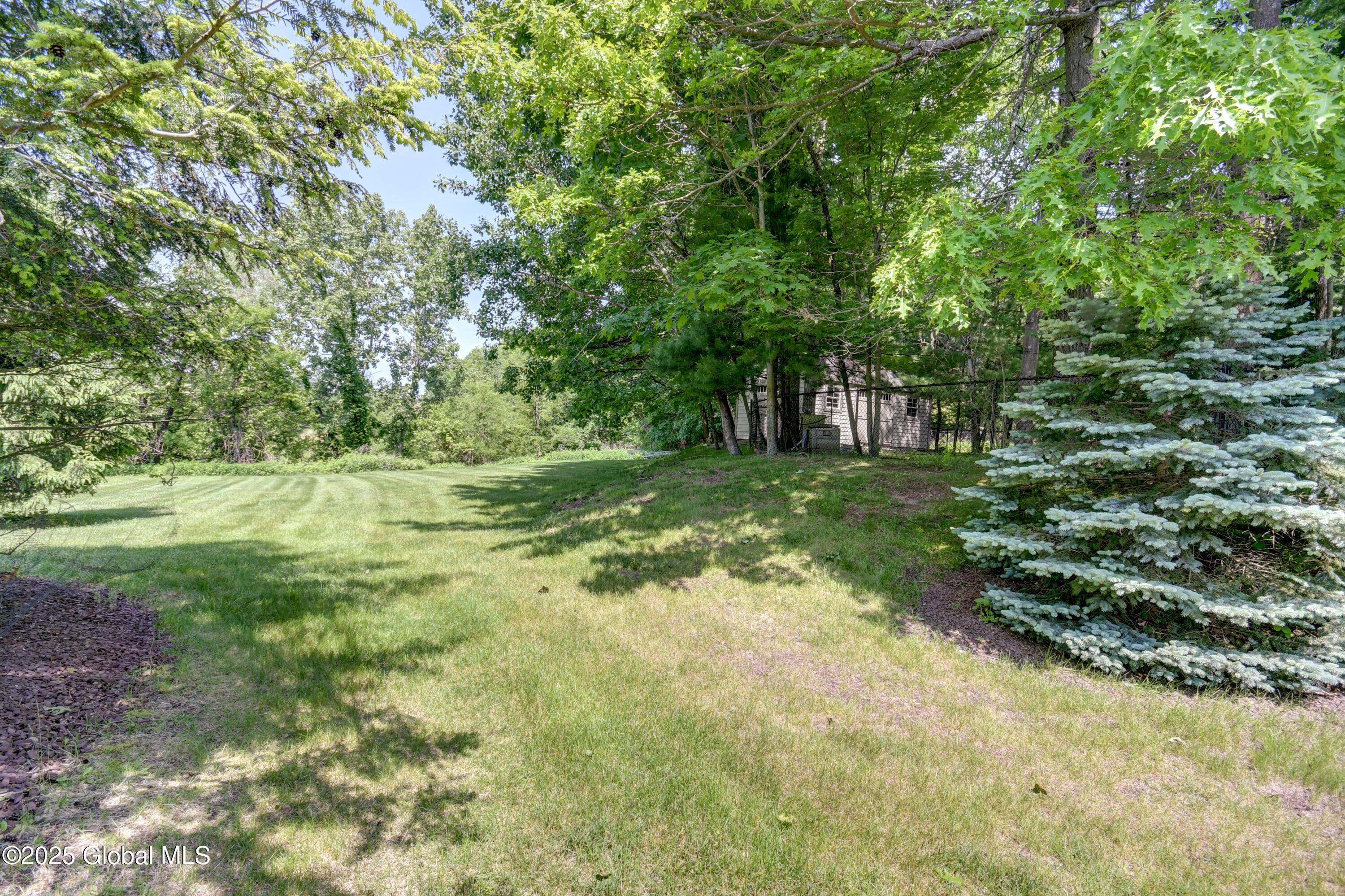 33 Joyous Lane, Glenville, New York image 20