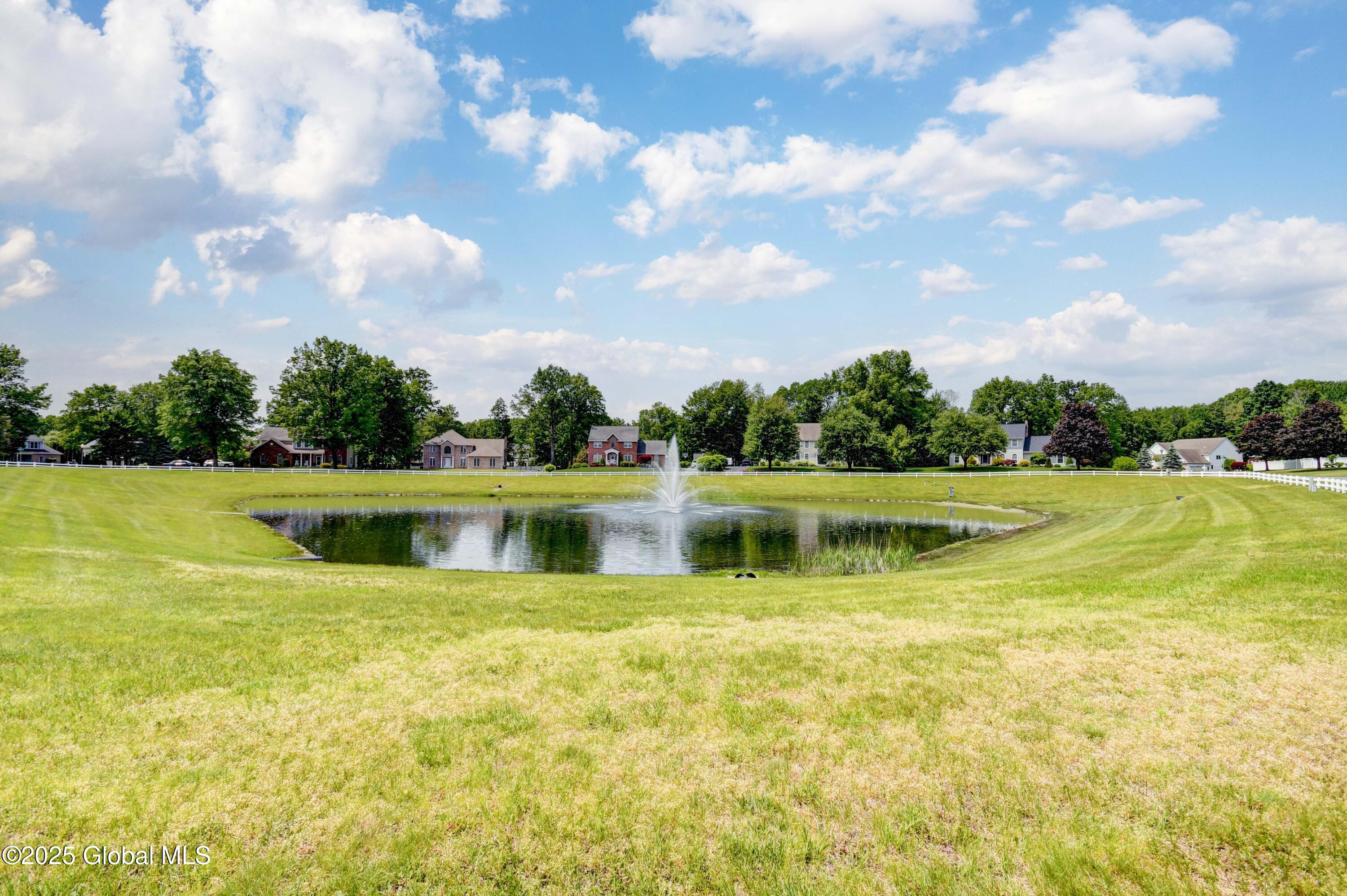 33 Joyous Lane, Glenville, New York image 3