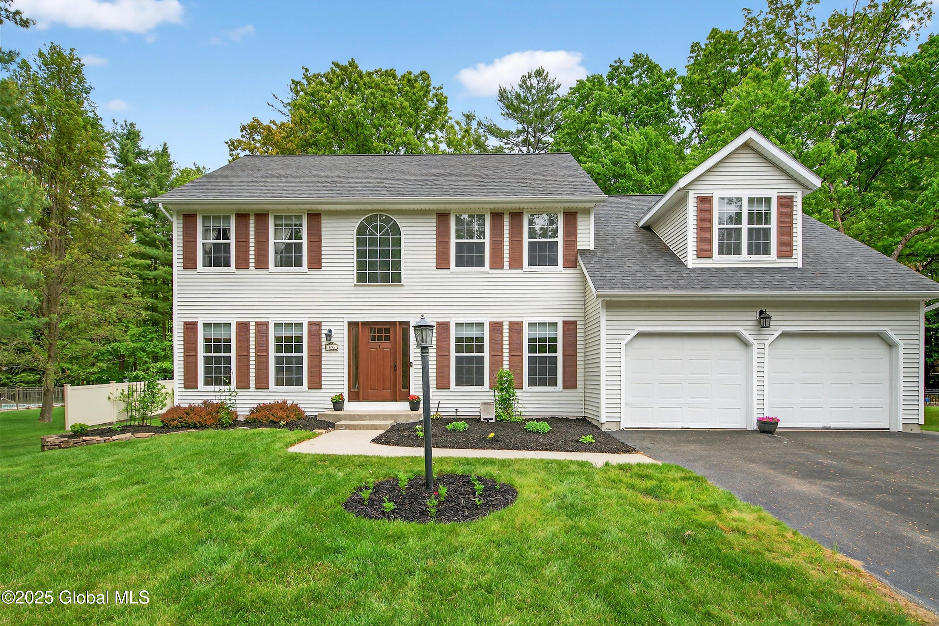 660 Stark Terrace, Ballston Spa, New York image 1
