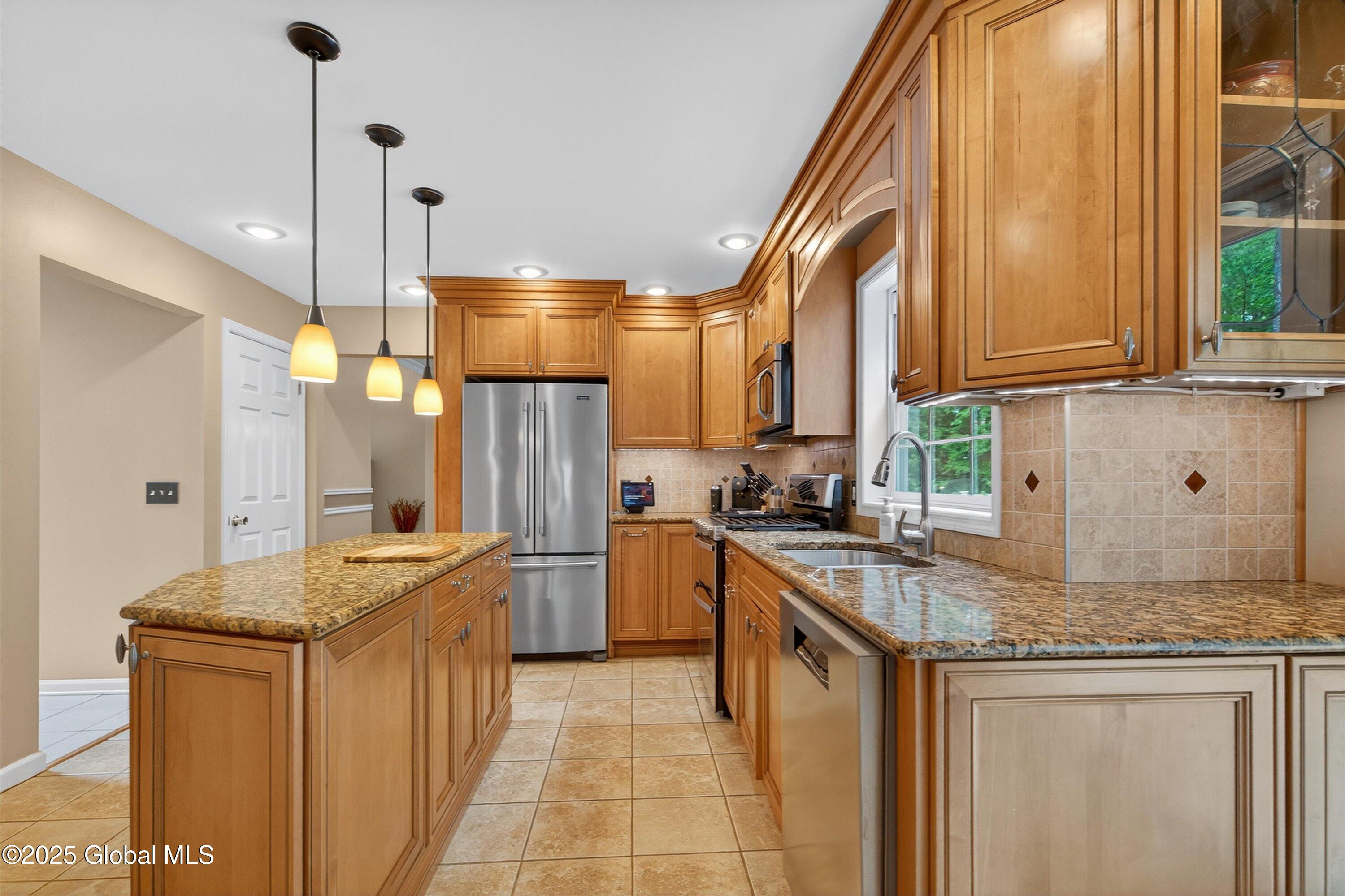 660 Stark Terrace, Ballston Spa, New York image 14