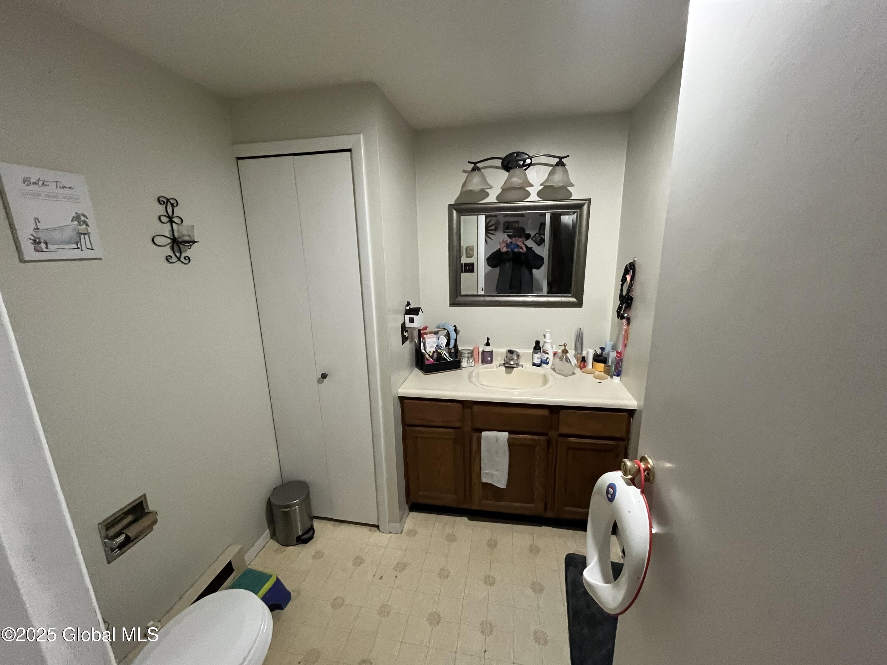 347 W West Hill Road, New Lebanon, New York image 15