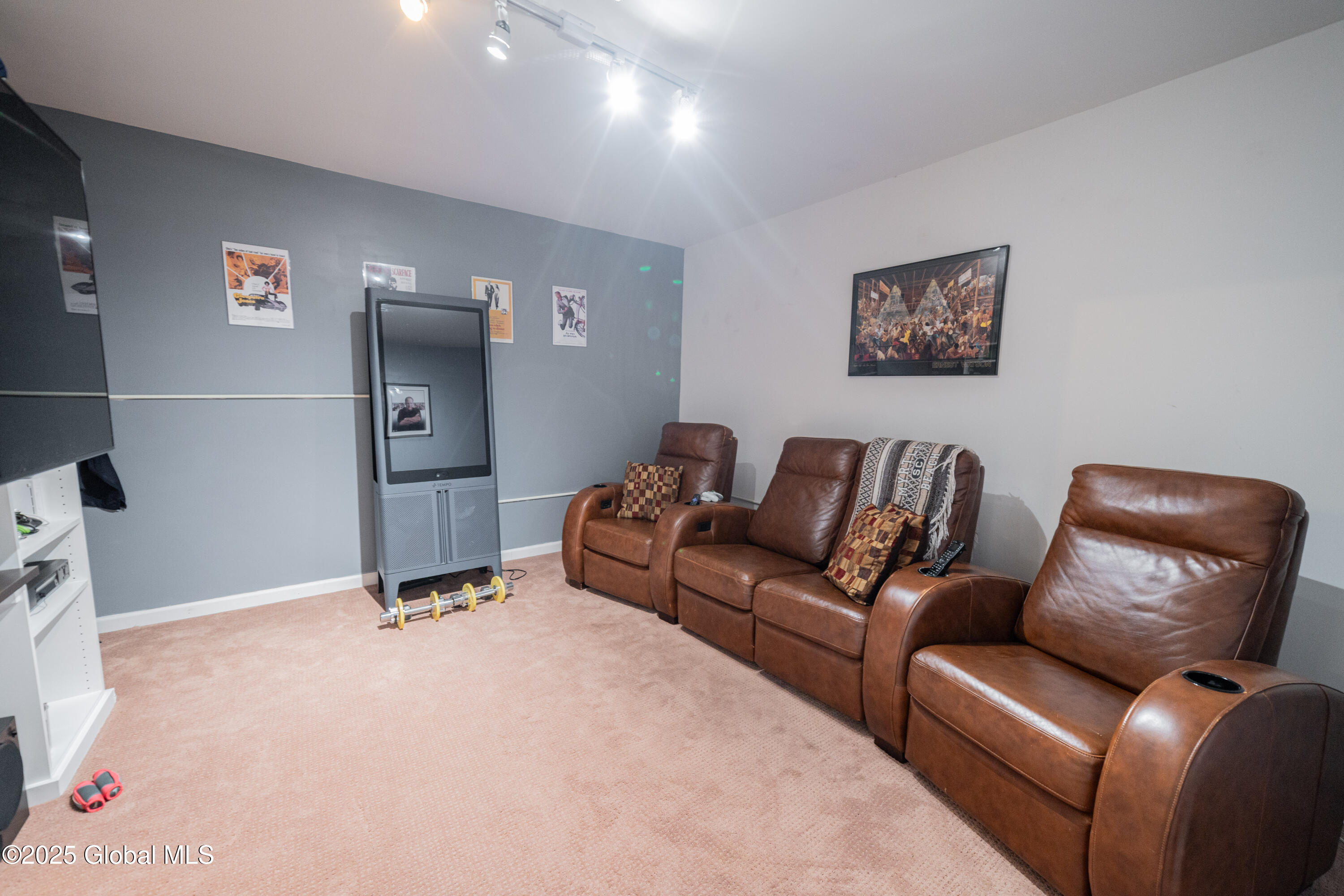 5 Bryn Mawr Court, Albany, New York image 21