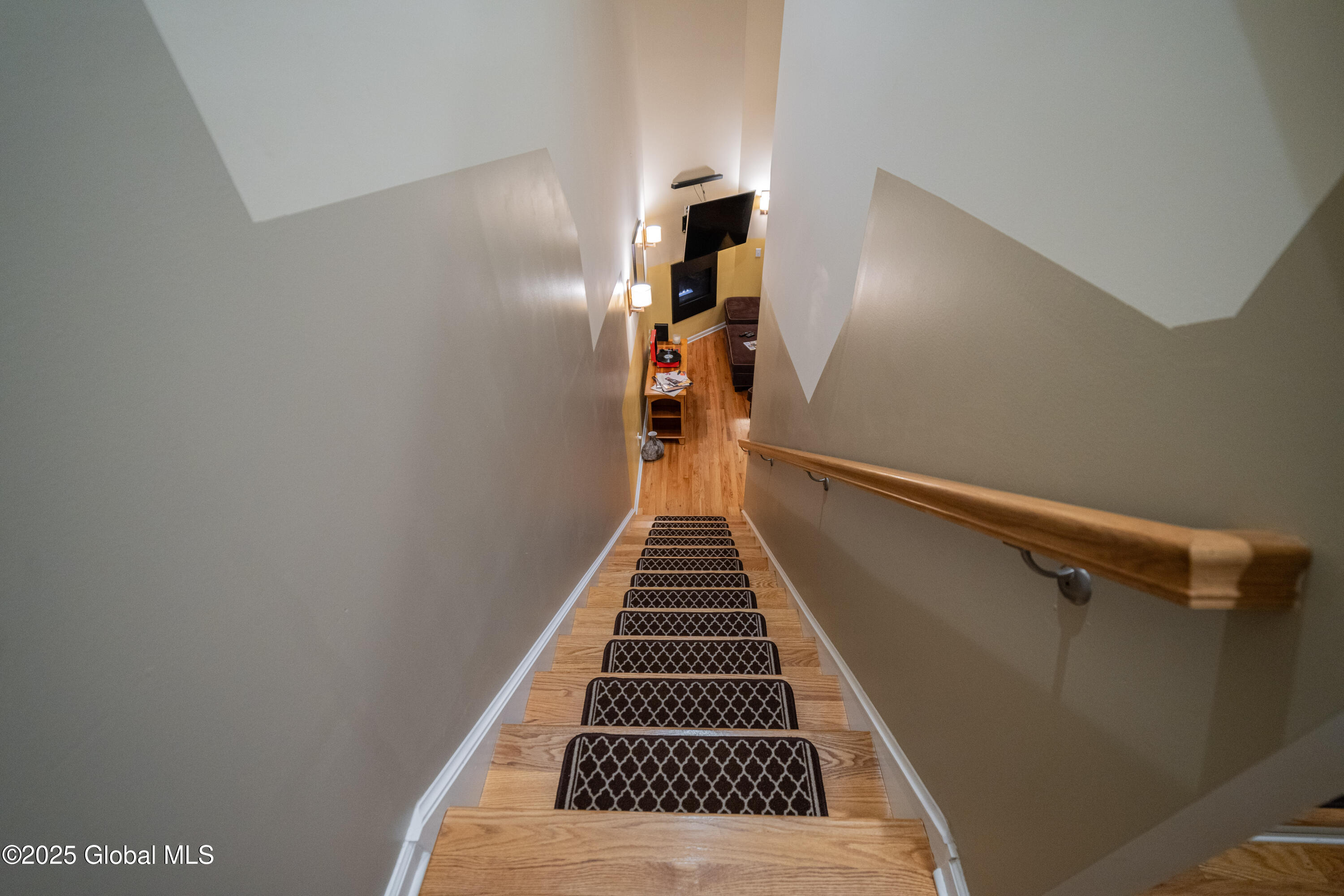 5 Bryn Mawr Court, Albany, New York image 29