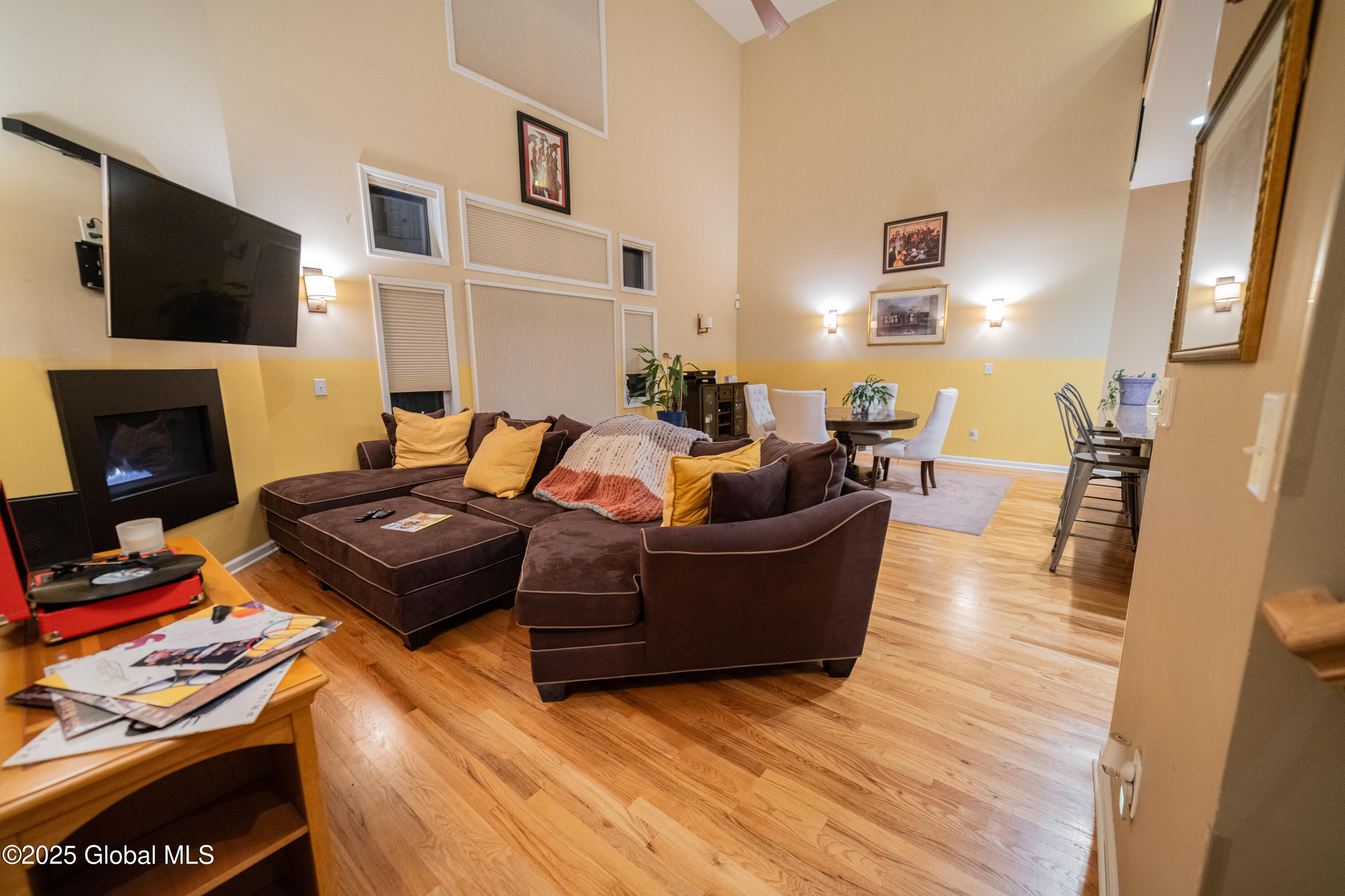 5 Bryn Mawr Court, Albany, New York image 28